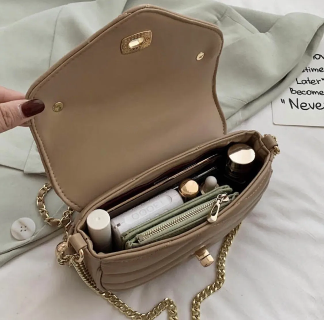 2 CHAINS CROSSBODY BAG