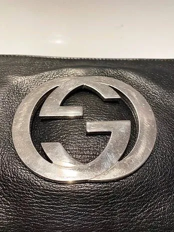 2000s GUCCI BLACK LEATHER BLONDIE FLAP BAG