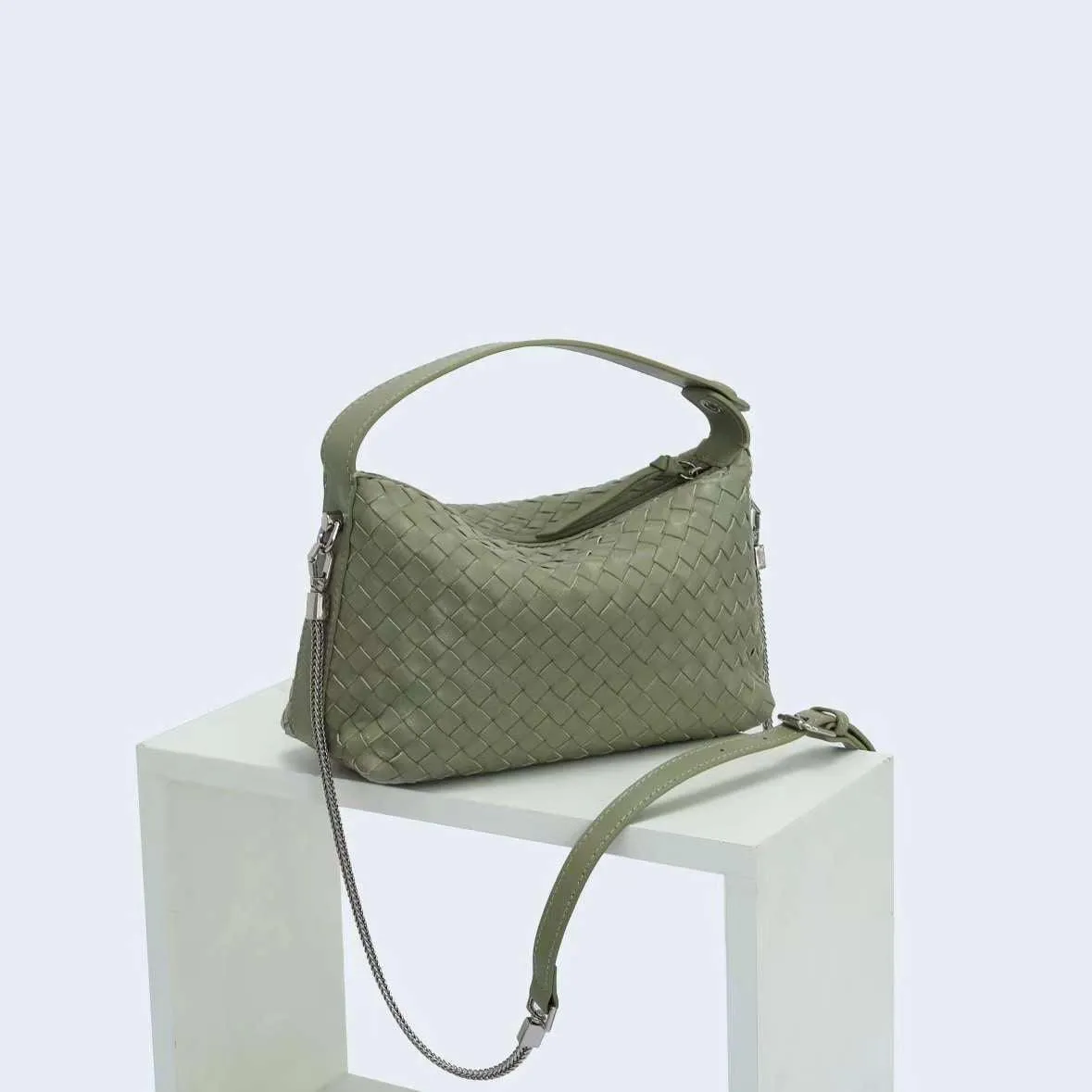 2024 Summer Collection: Luxurious Lambskin Woven Handbag for Women |  Handcrafted Versatile Vintage-Inspired Shoulder Crossbody Bag
