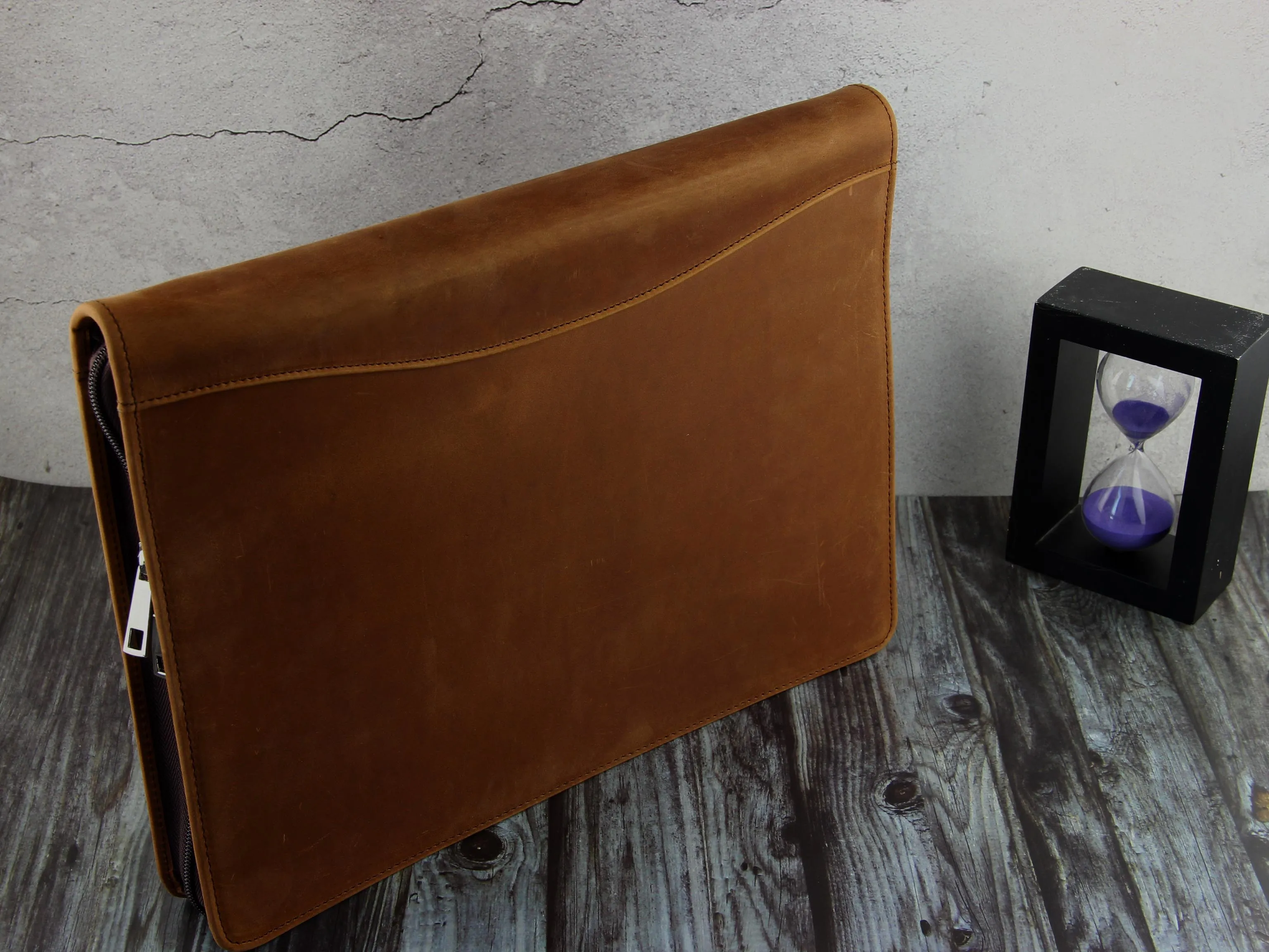 4-Ring Binder Vintage Leather Padfolio with Zipper, A4 Notepad Organizer