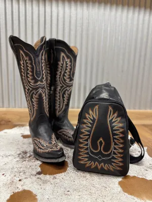 Ariat Casanova Black Leather Eagle Boot Stitch Sling Bag Purse A770019701