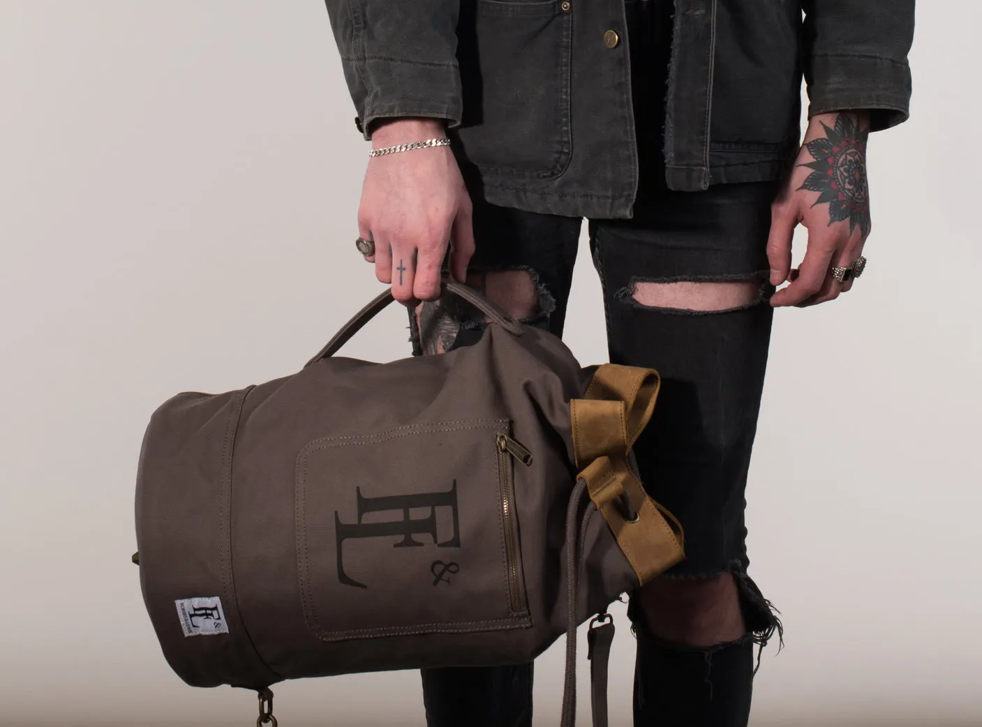 Arnold Duffel Grey