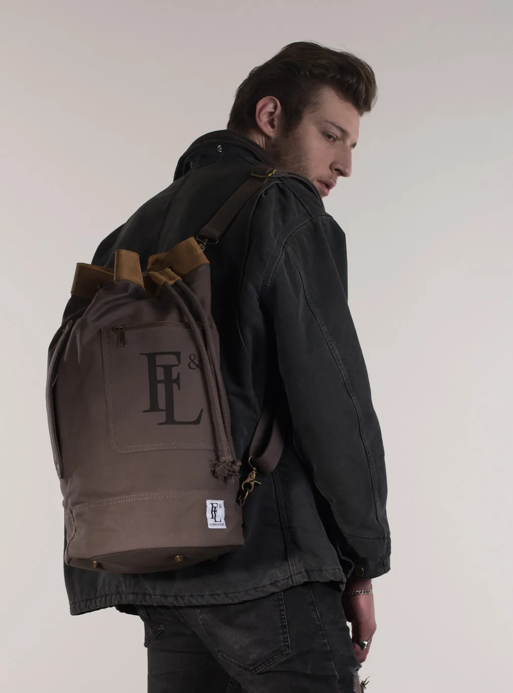 Arnold Duffel Grey