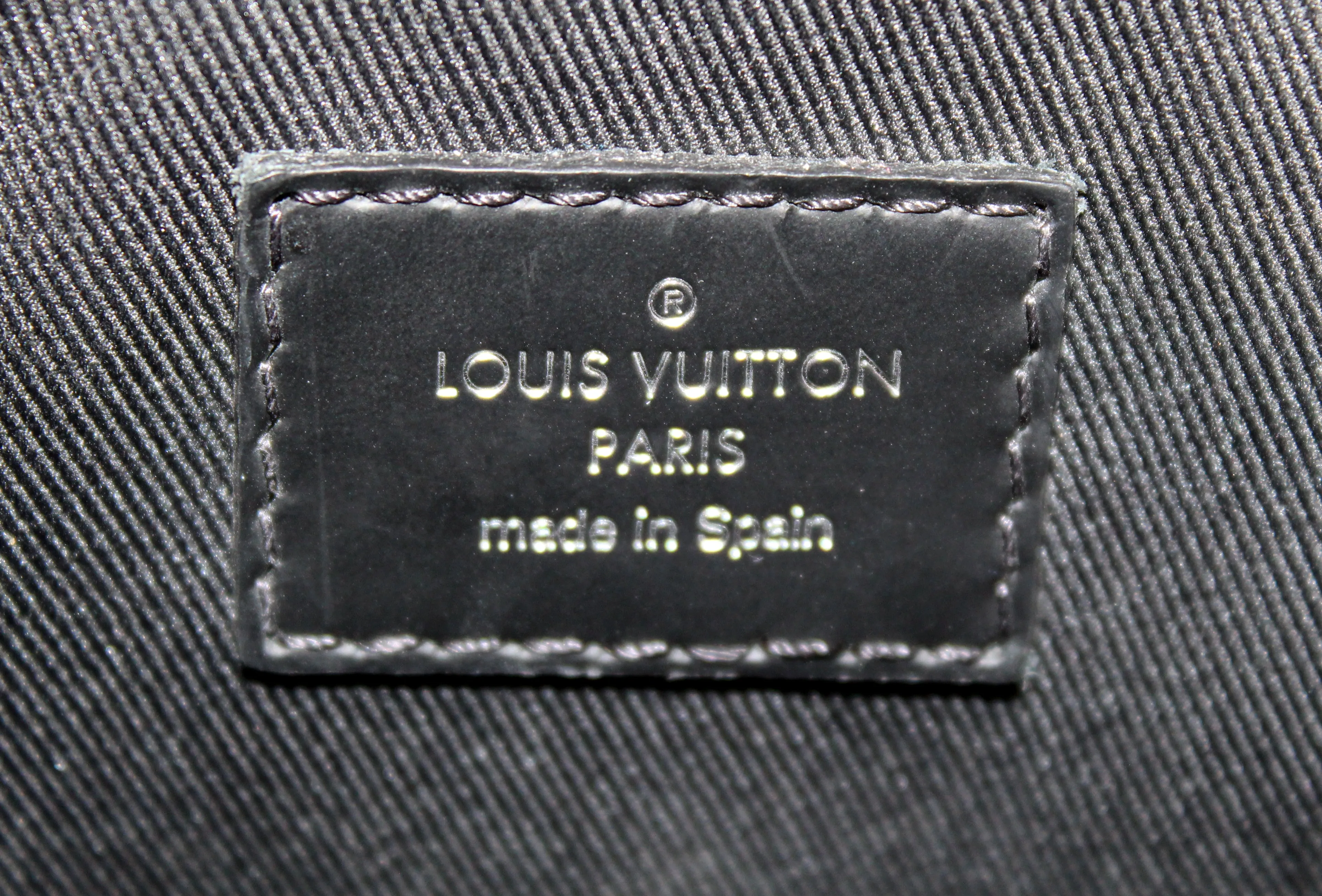 Authentic Louis Vuitton Limited Edition Damier Graphite LV League District PM Messenger Bag