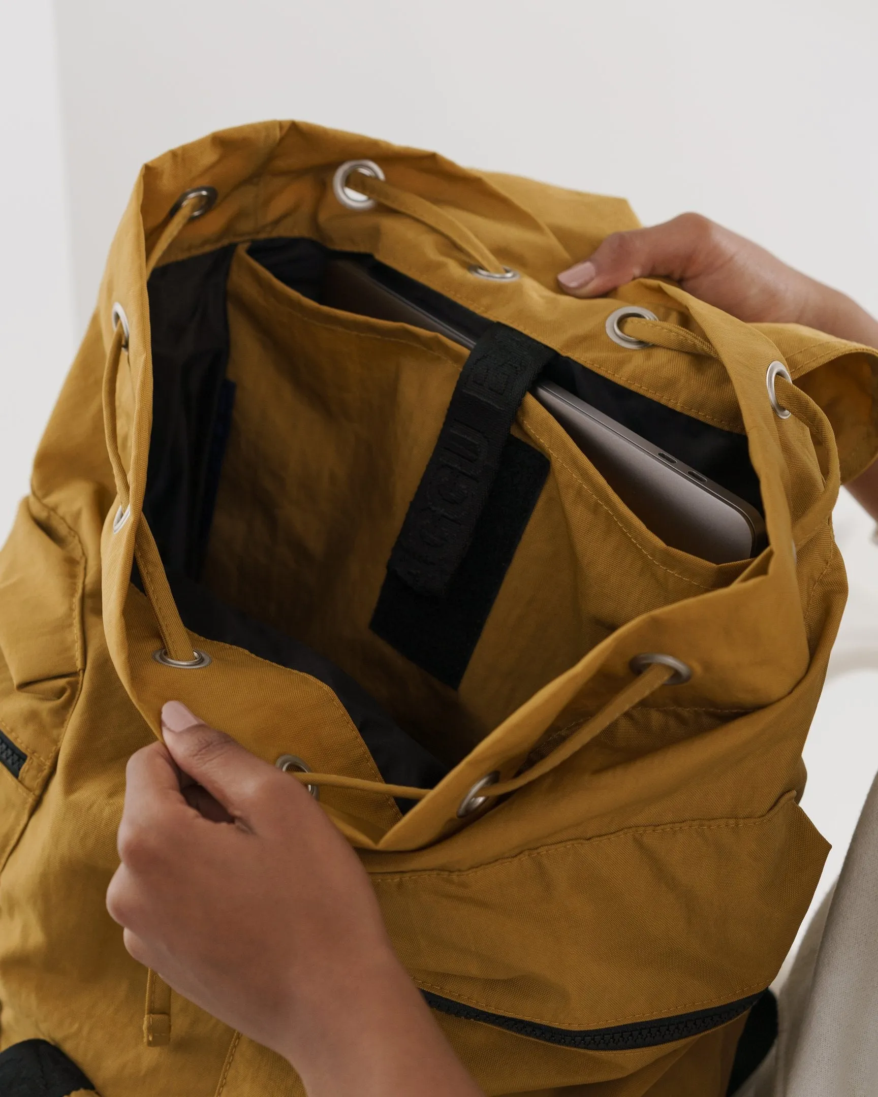 Baggu Large Sport Backpack - Camel