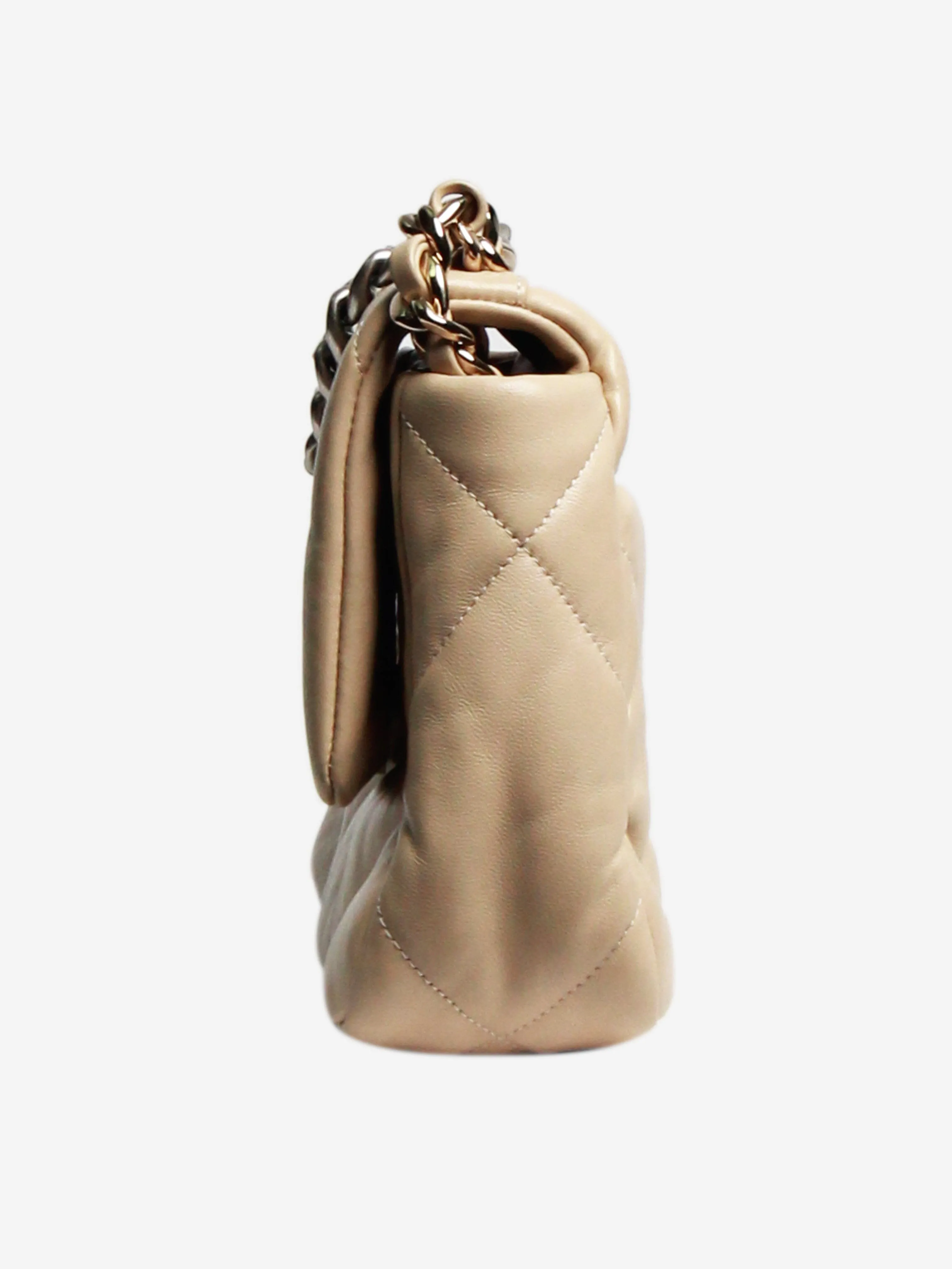 Beige medium 19 lambskin bag