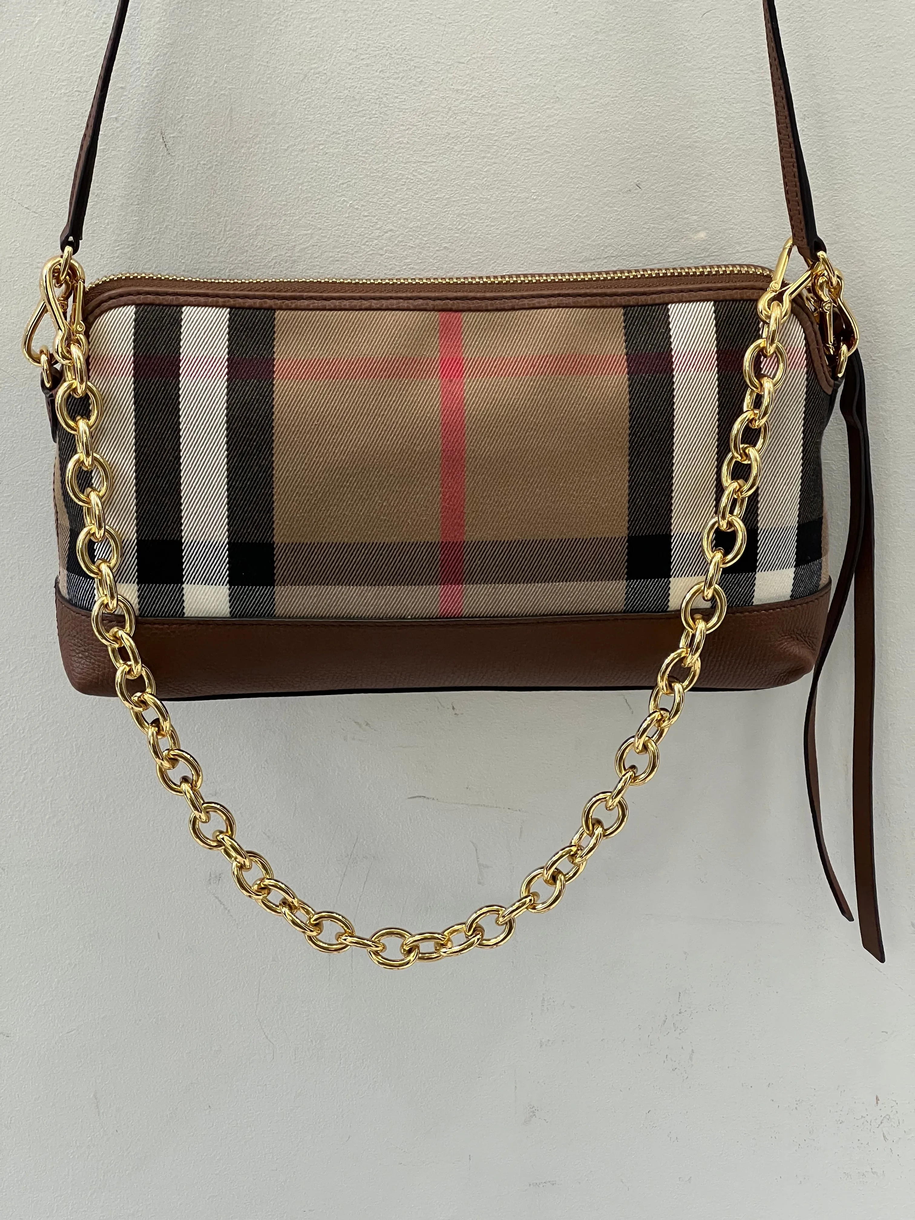 BURBERRY ABINGDON DERBY HOUSE CHECK LEATHER CROSSBODY