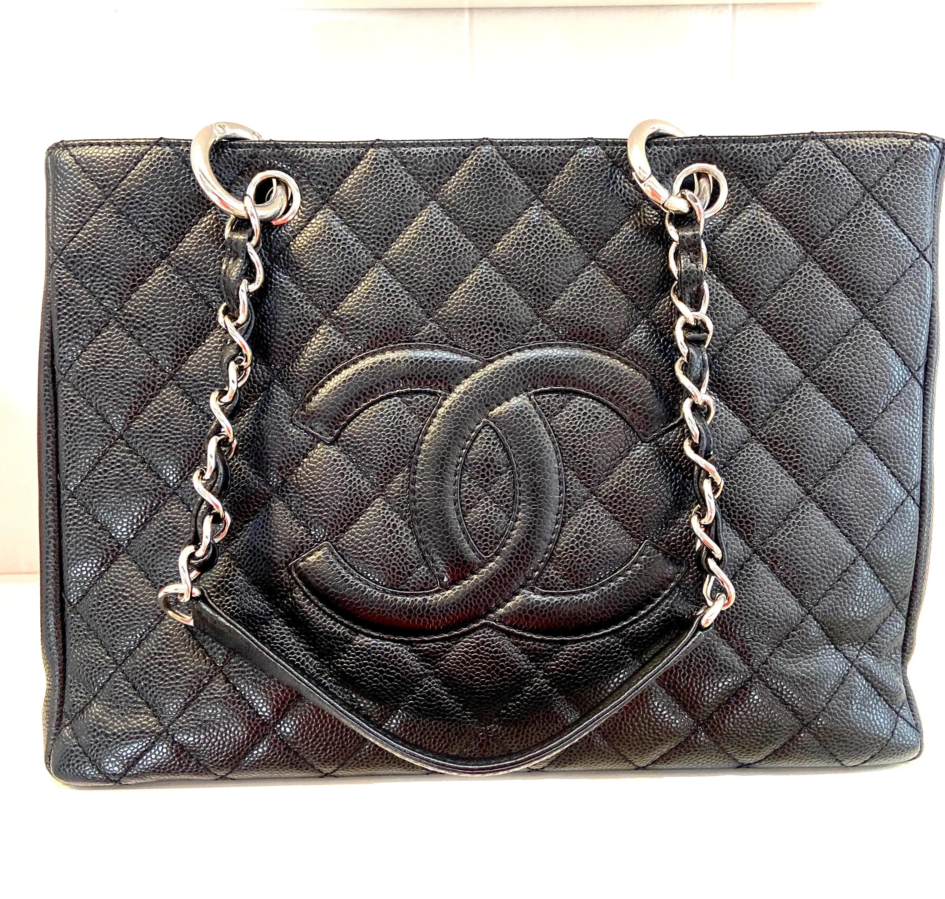 CHANEL CAVIAR QUILTED LEATHER GST TOTE BAG