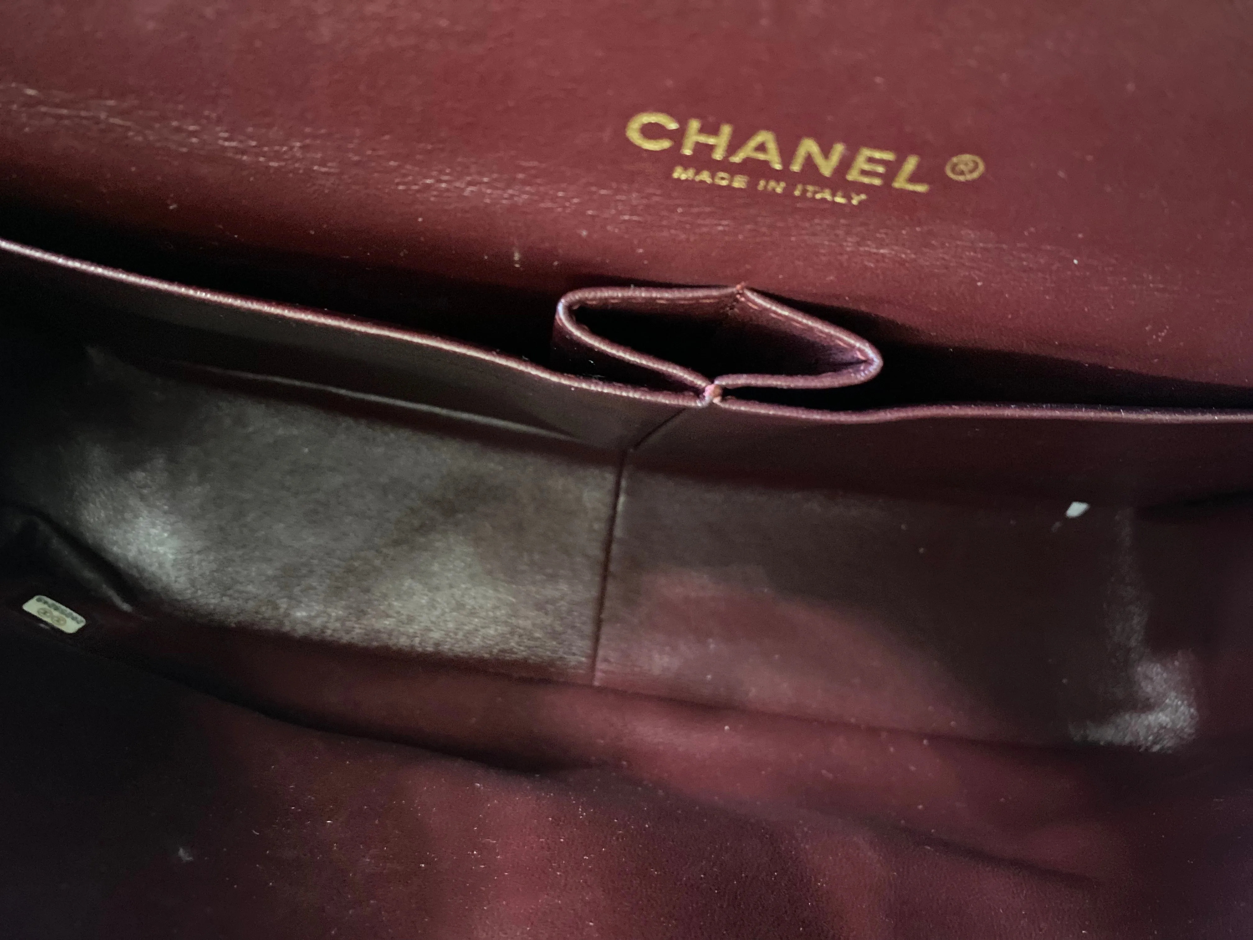 CHANEL CAVIAR QUILTED MAXI DOUBLE FLAP BAG
