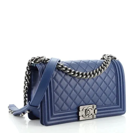 CHANEL QUILTED CALFSKIN NEW MEDIUM BOY FLAP BAG