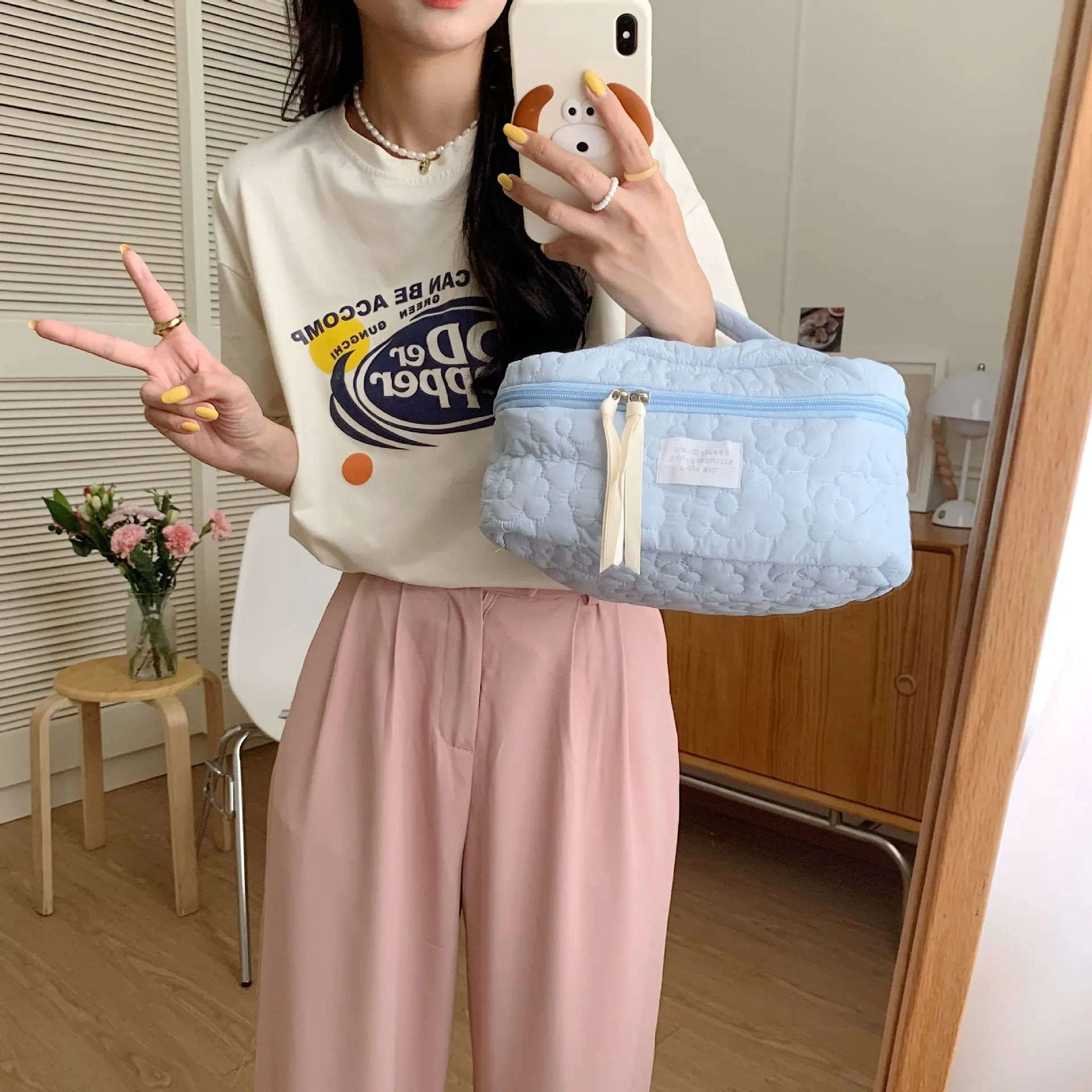 Cotton Makeup Bag Large Travel Cosmetic Bag Quilted Cosmetic Pouch Coquette Aesthetic Floral Toiletry Bag Small Cute Travel Cosmetic Bags for Women Girls (Flower Blue)