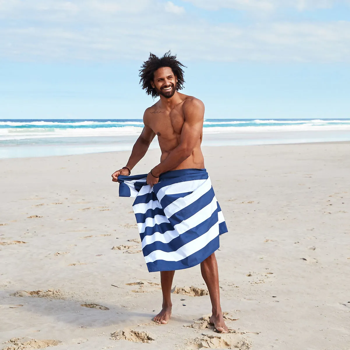 Dock & Bay 2 x Beach Towel   Bag   Picnic Blanket - Whitsunday Blue