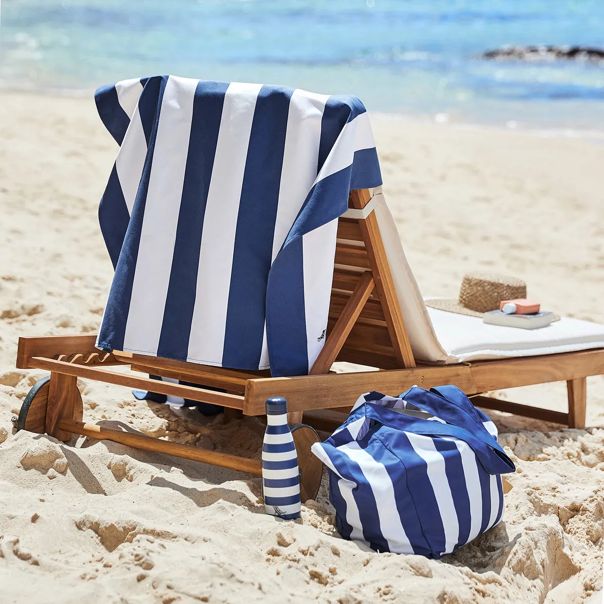 Dock & Bay 4 Towels   Picnic Blanket   Bag - Set A