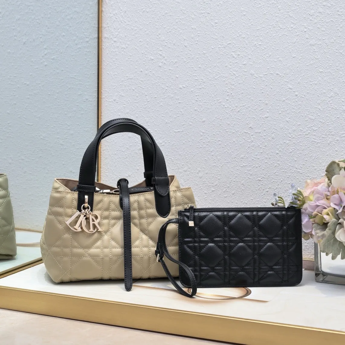 DR512 Small/Medium Dior Toujours Bag