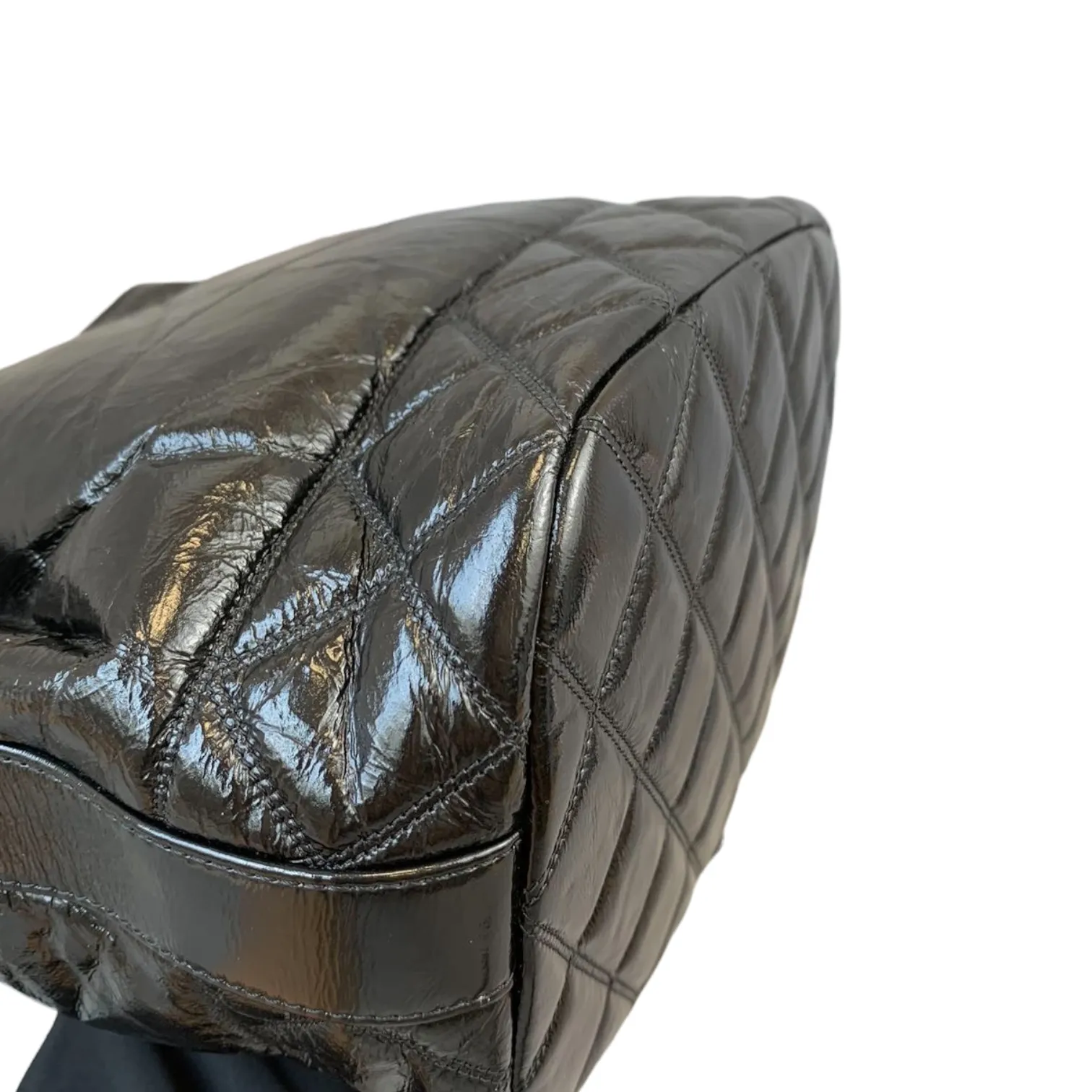 Drawstring Bucket Calfskin Black