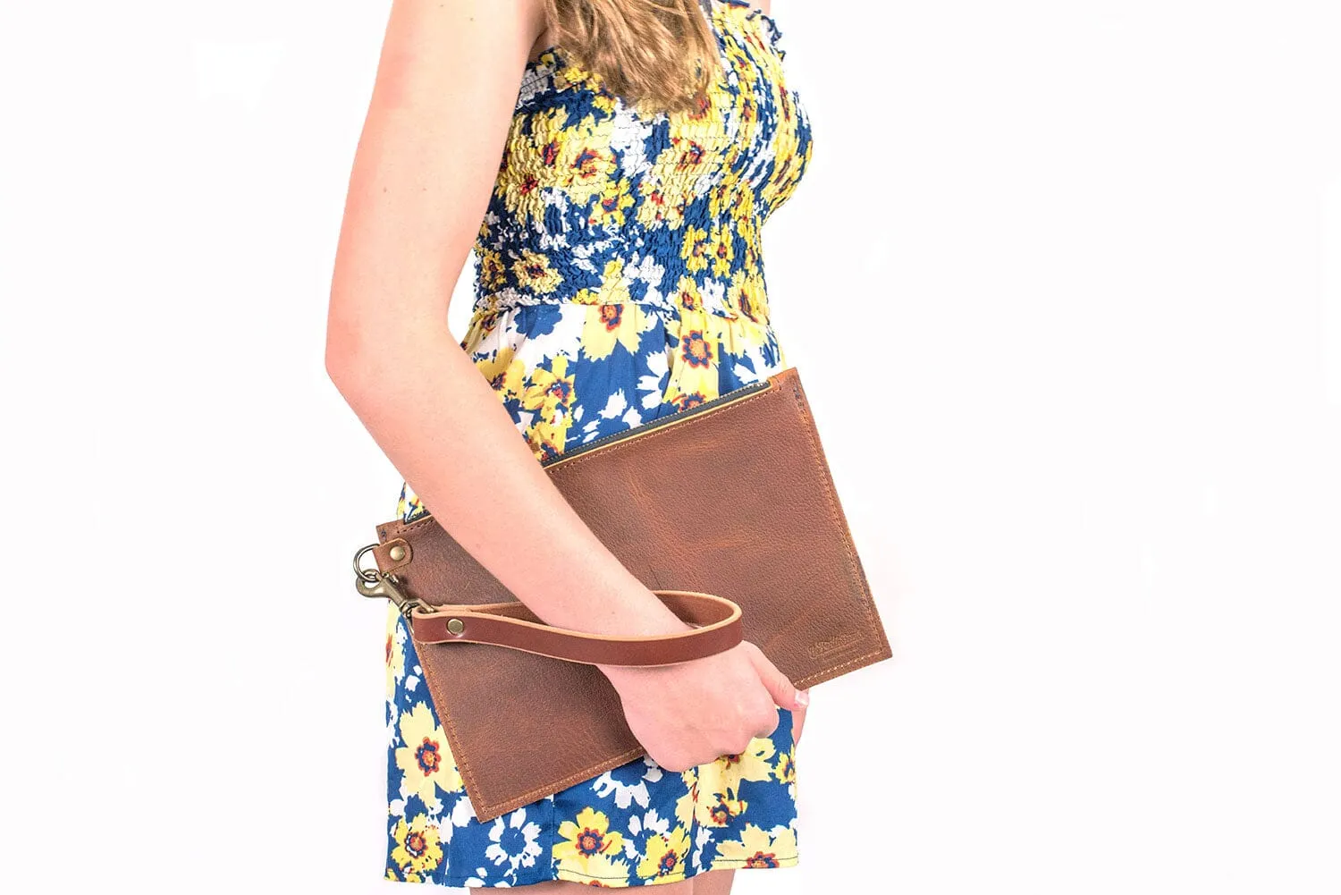 FELICITY ZIPPERED CLUTCH WITH WRISTLET - SMALL - CRANBERRY
