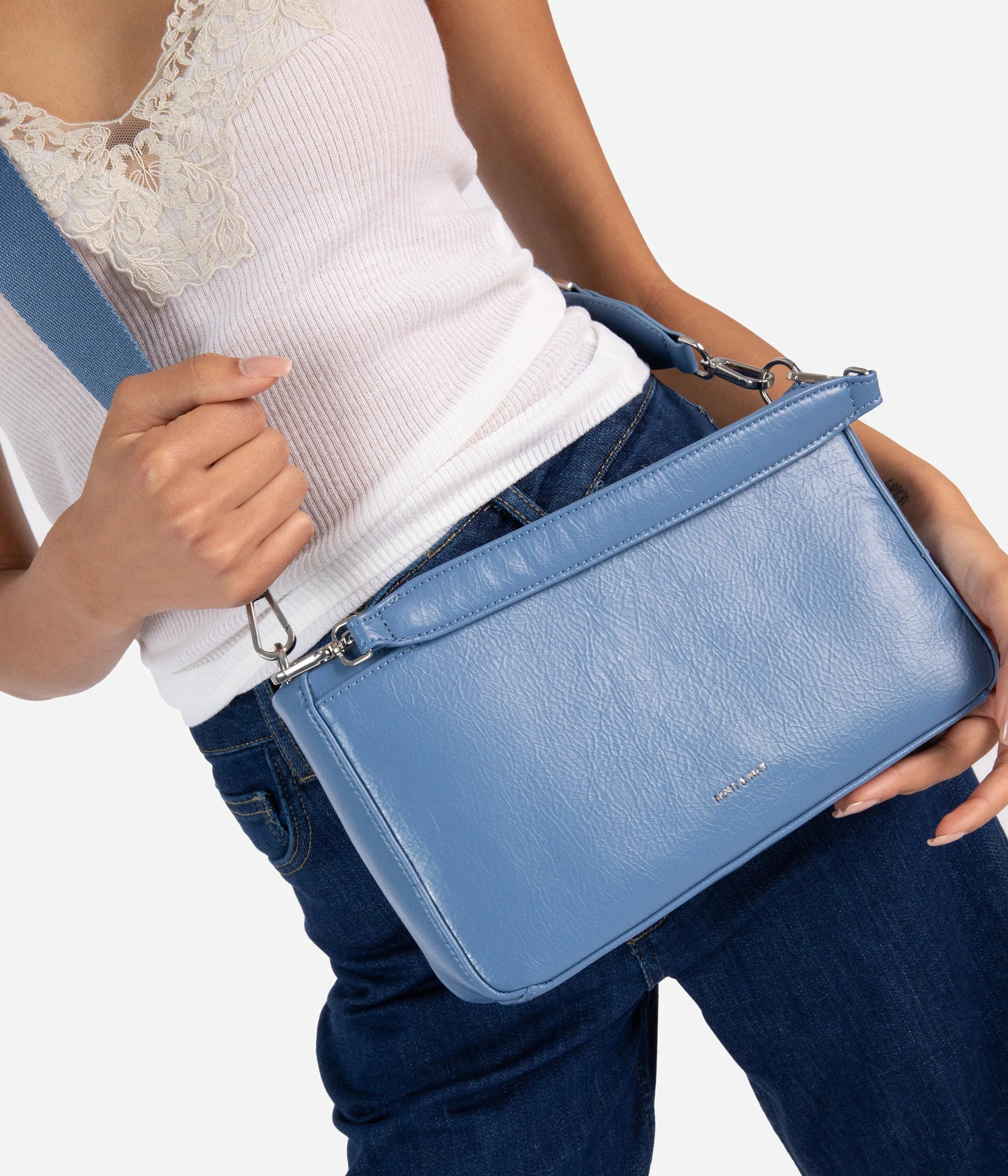 FENNE Vegan Convertible Crossbody Bag - Theme