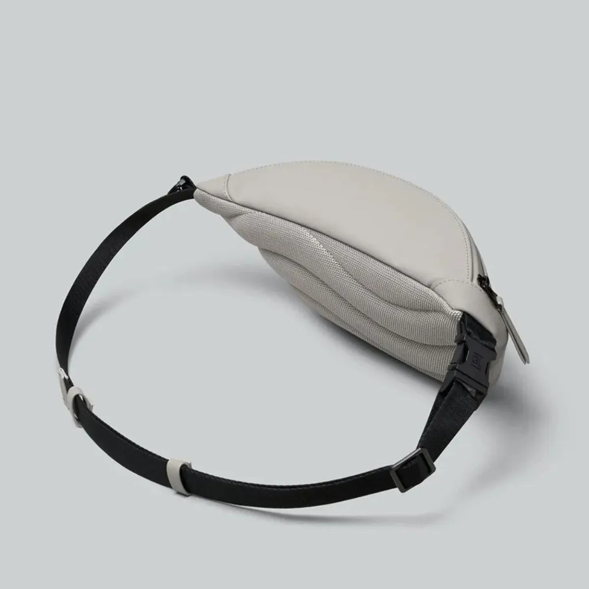 Gaston Luga Splash Bum Bag in Taupe