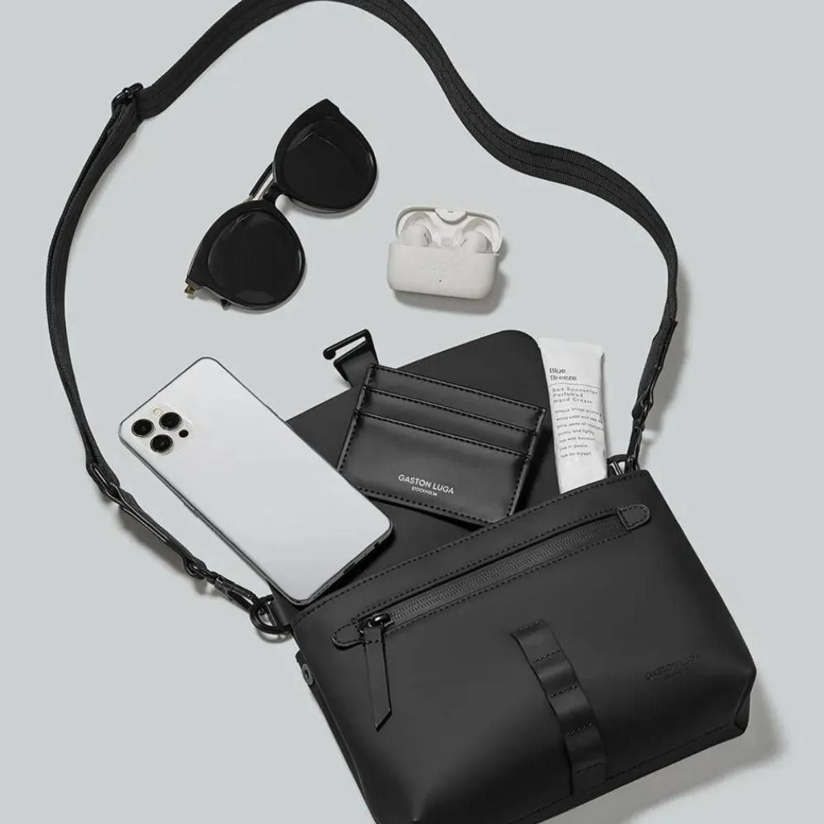 Gaston Luga Splash Crossbody Bag in Black