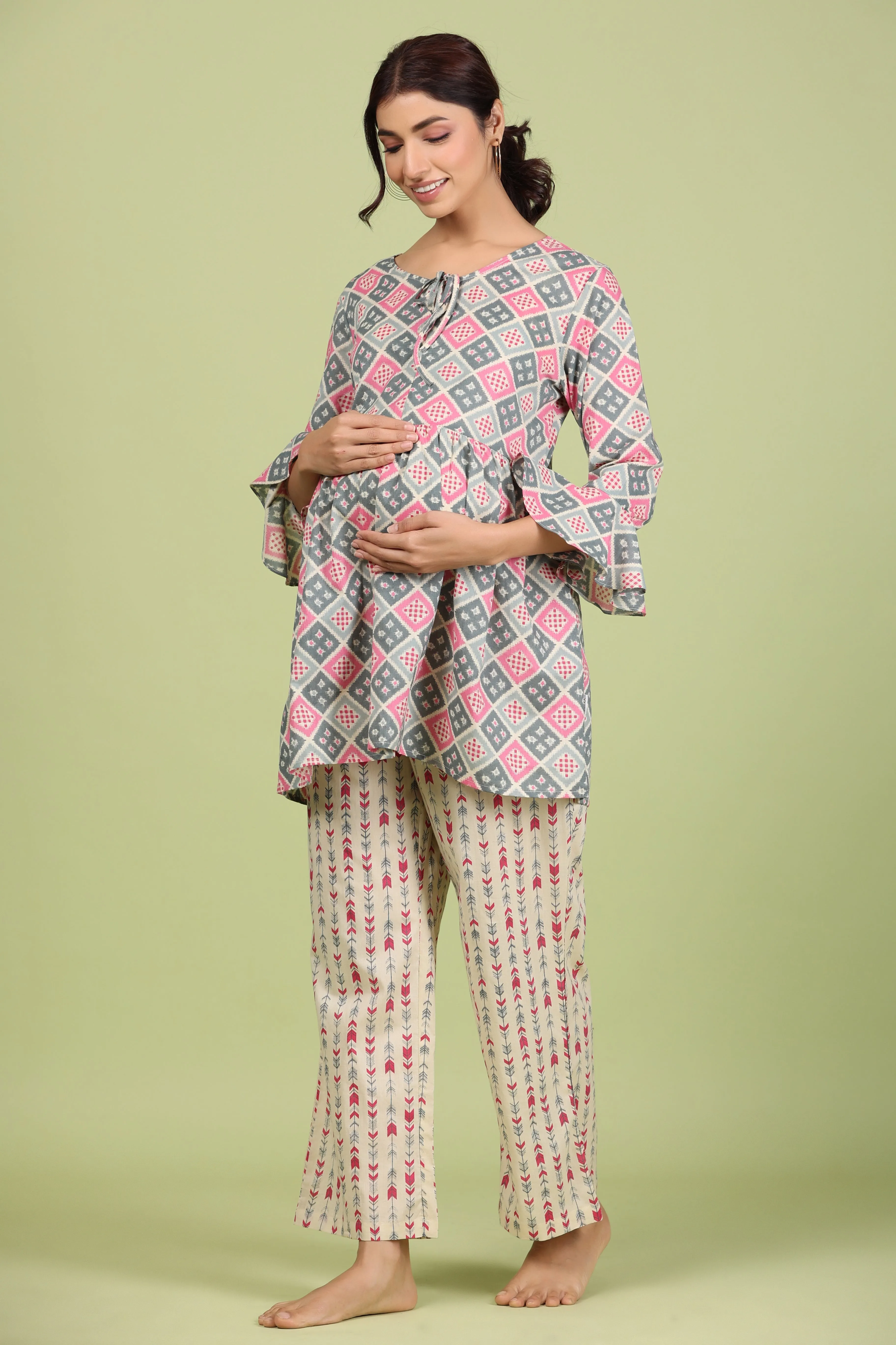 Geometrical Print on Grey Maternity Feeding Peplum Lounge Set