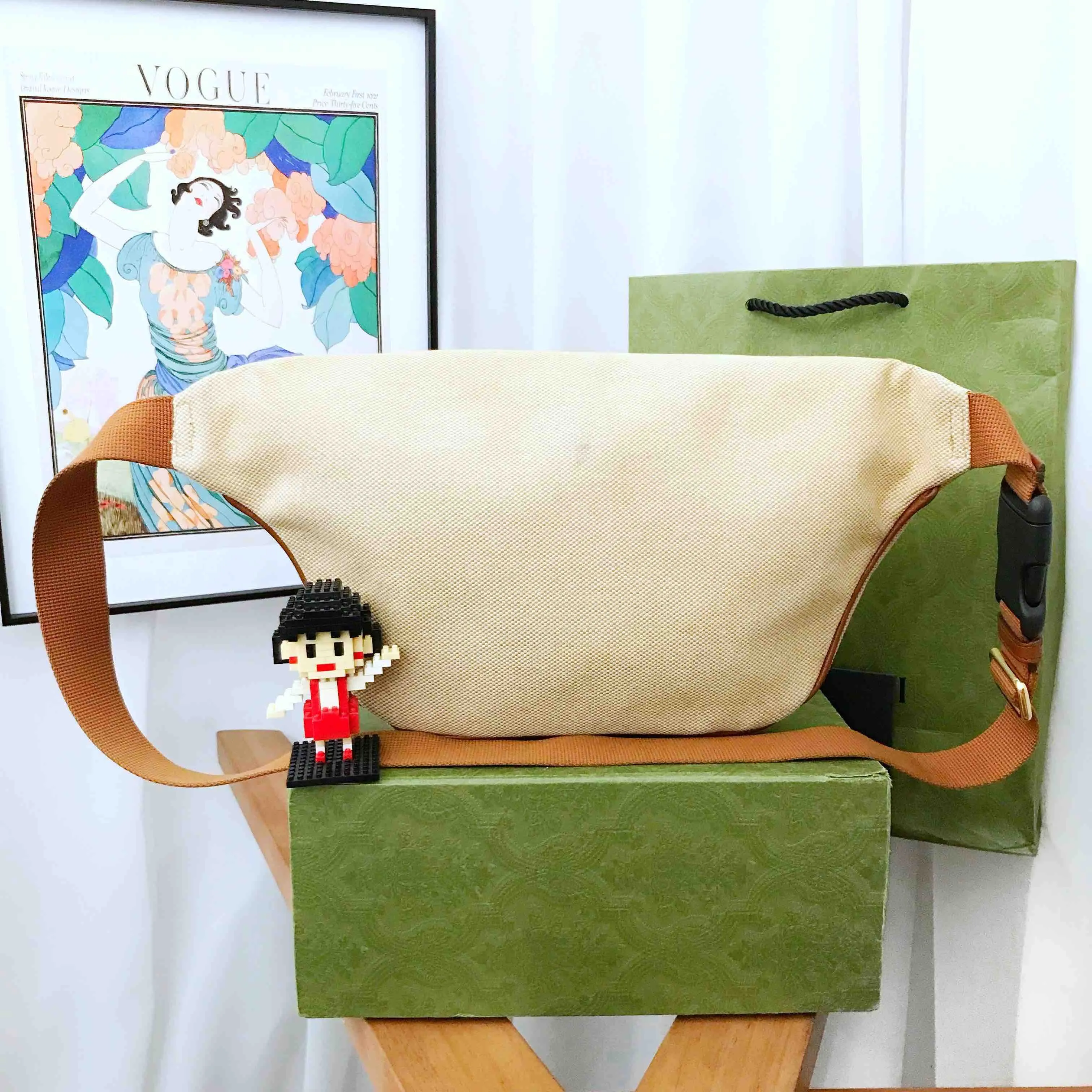 Gucci Vintage Beige Canvas Belt Bag