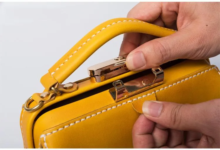 Handmade Womens Leather Doctor Handbag Purse Small Side Bag Doctor Bags for Women