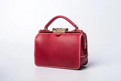 Handmade Womens Leather Doctor Handbag Purse Small Side Bag Doctor Bags for Women