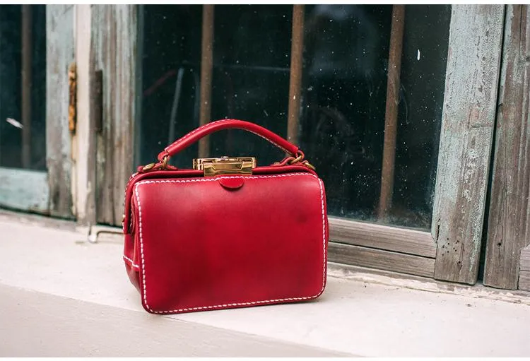 Handmade Womens Leather Doctor Handbag Purse Small Side Bag Doctor Bags for Women
