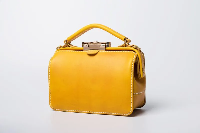 Handmade Womens Leather Doctor Handbag Purse Small Side Bag Doctor Bags for Women