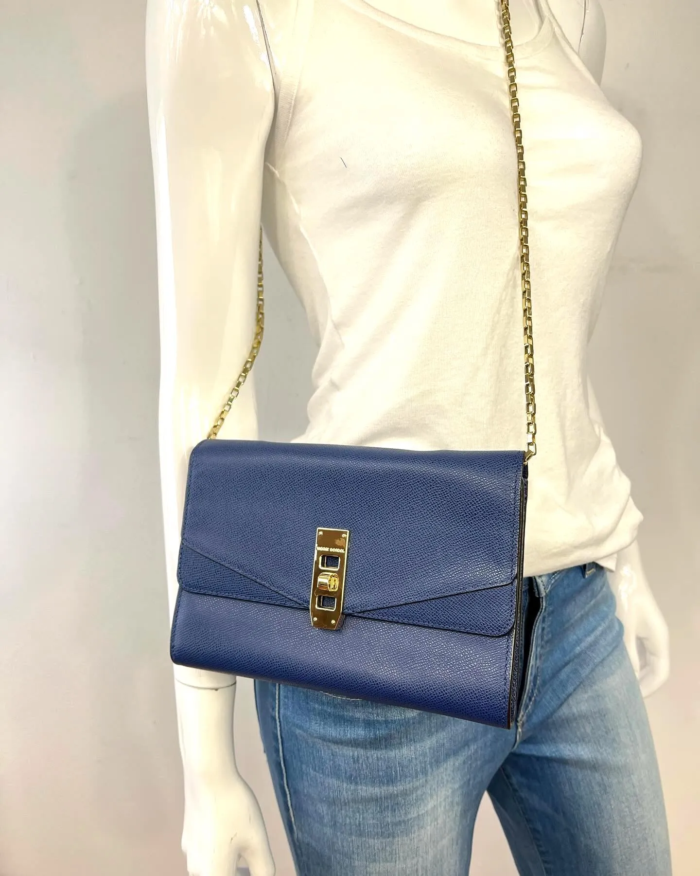 HENRI BENDEL LEATHER LEATHER CROSSBODY CLUTCH CHAIN BAG