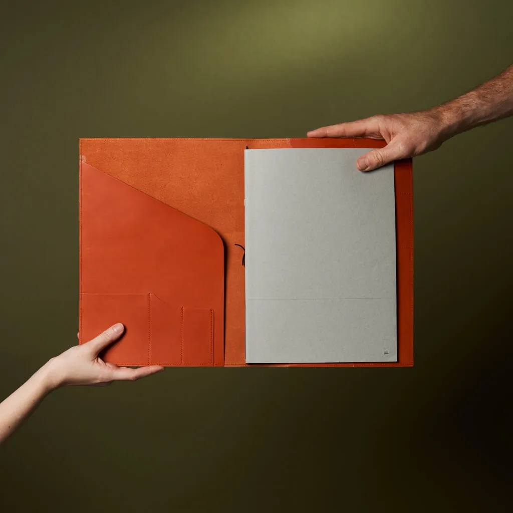 le portfolio | leather portfolio