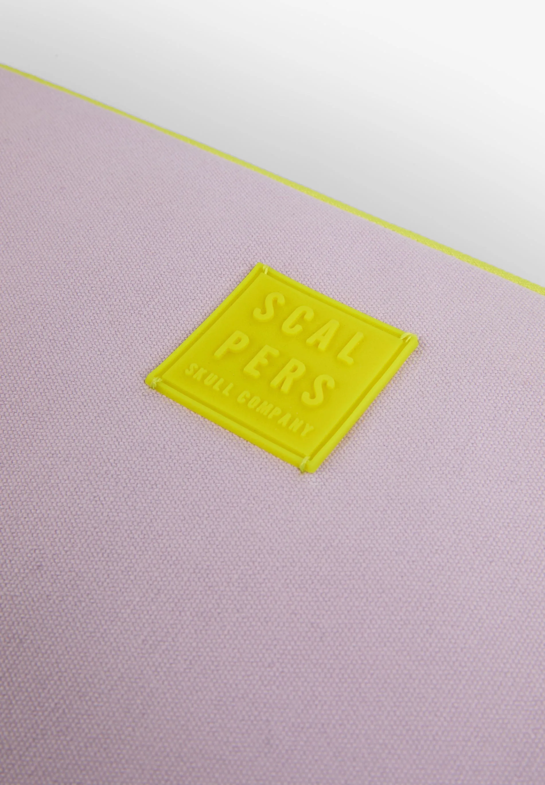 LOGO DOCUMENT HOLDER