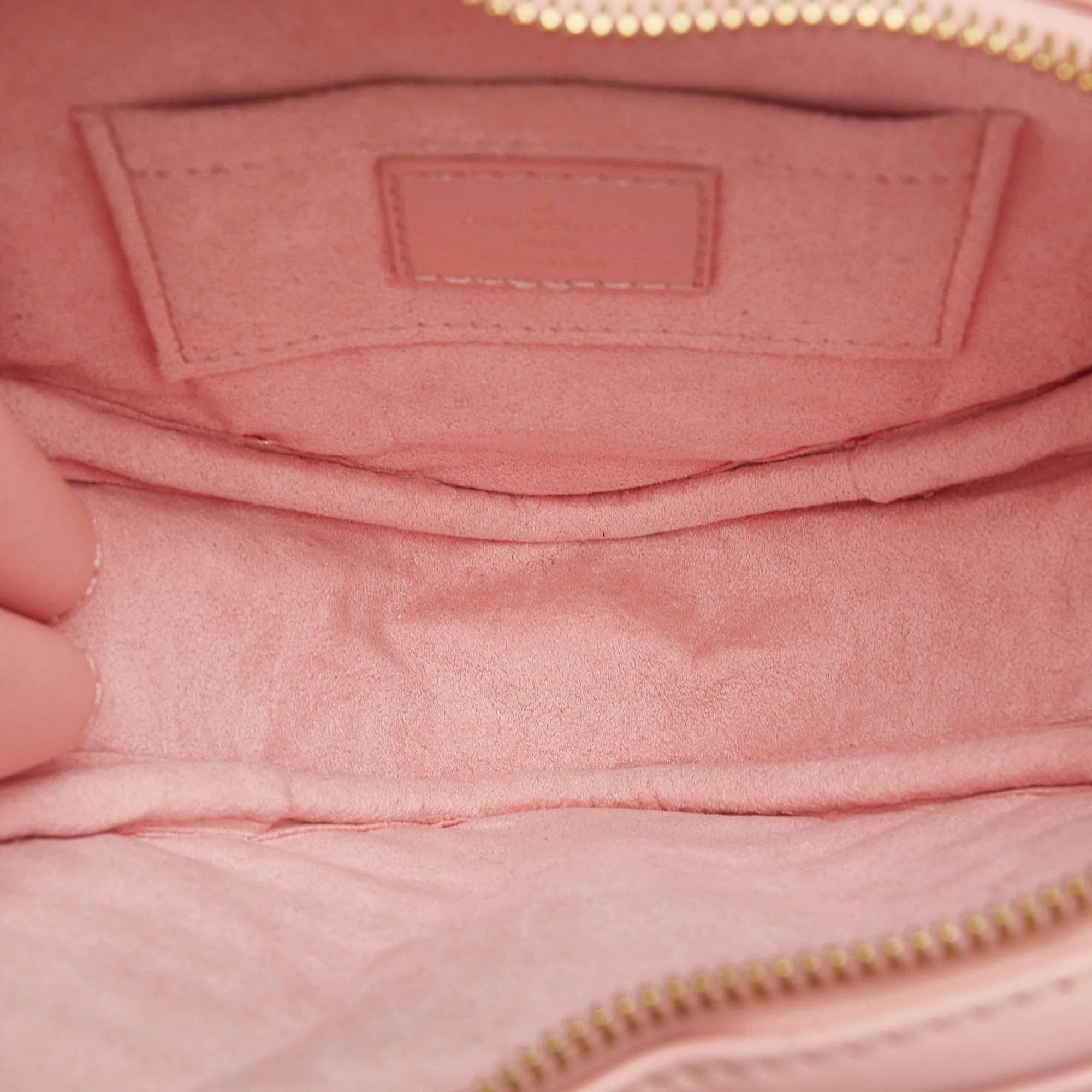 Louis Vuitton New Wave Heart Pink Calfskin