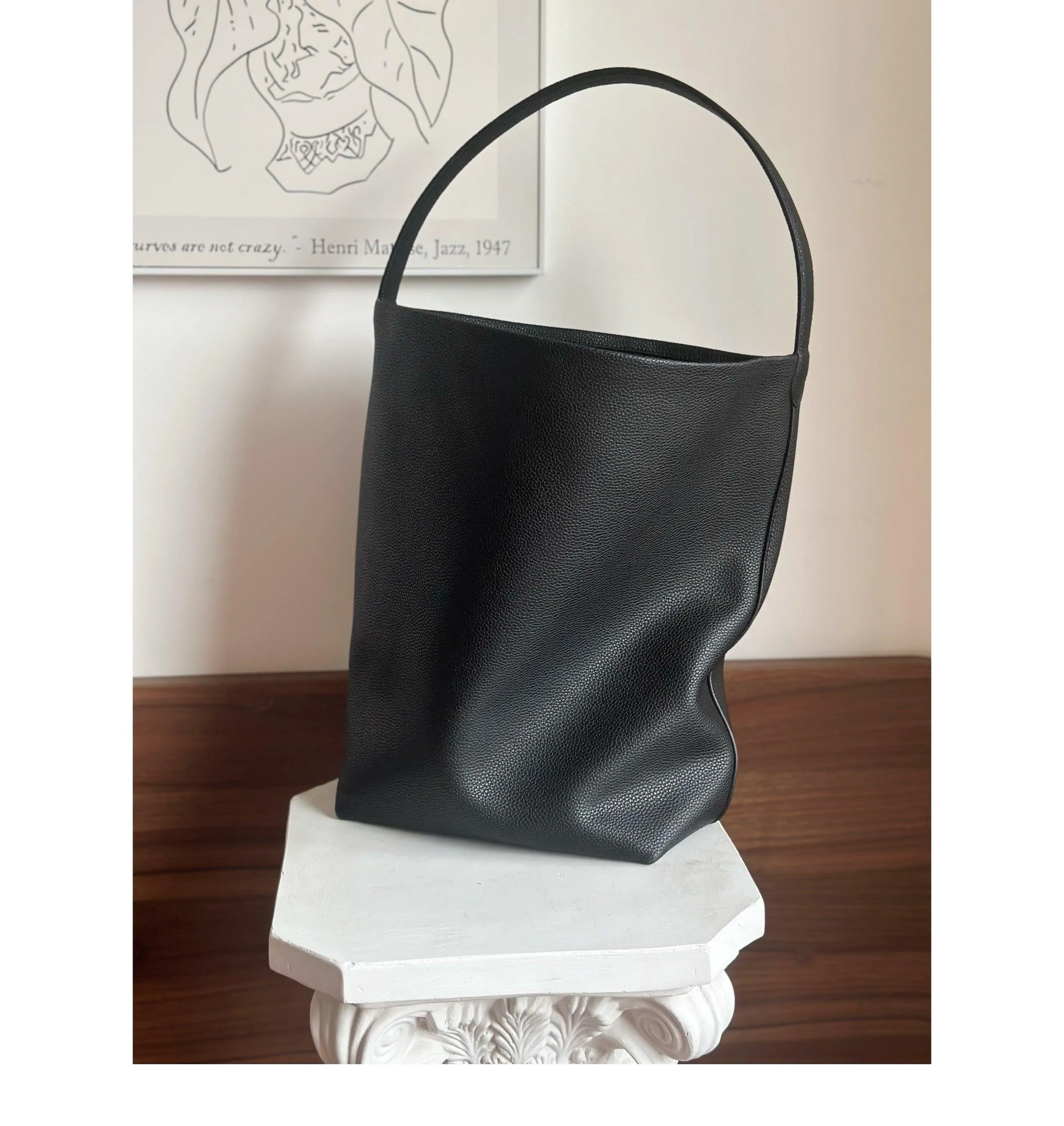 Minimalist Classic Leather Bucket Bag | Large Leather Tote Bag | Fashion Shoulder Bag, Tan Mummy Bag, Everyday Bag, Unisex Bag