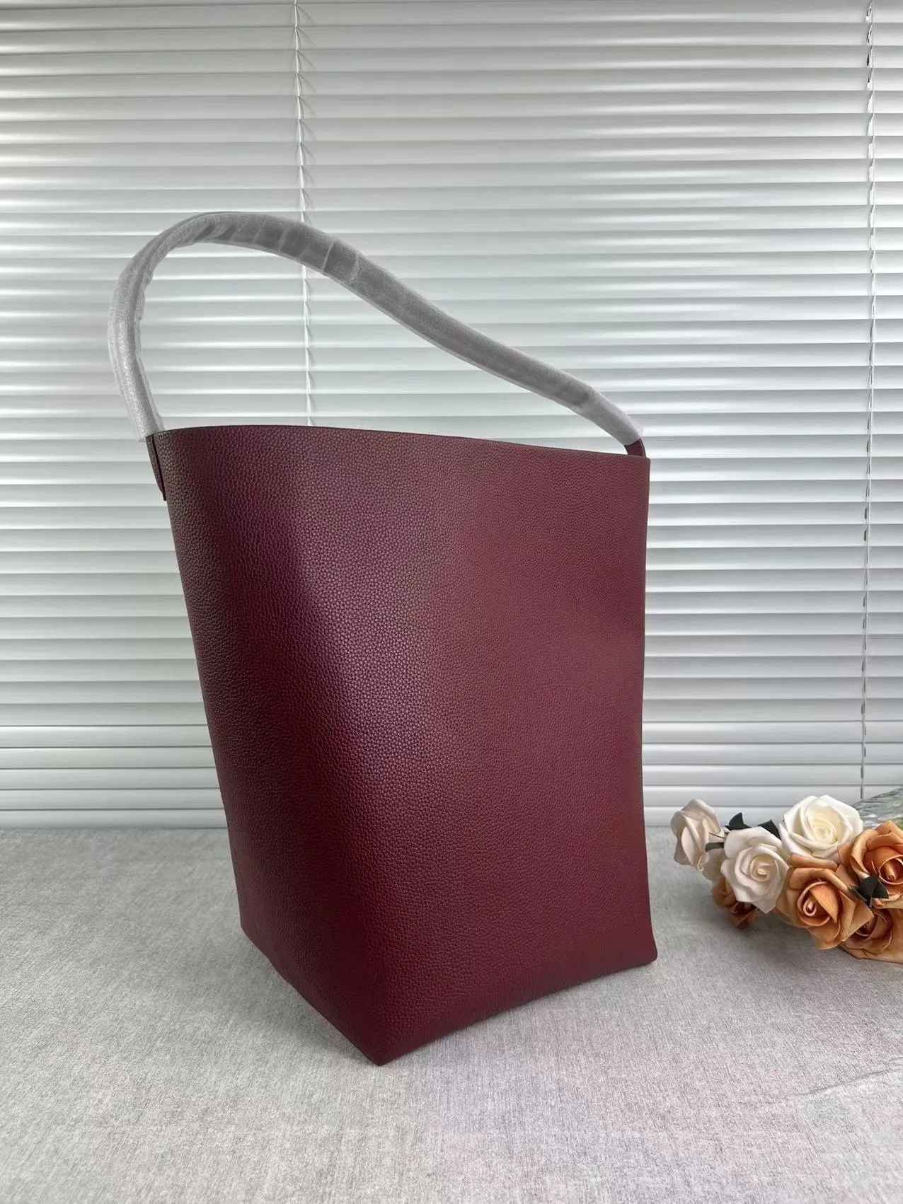 Minimalist Classic Leather Bucket Bag | Large Leather Tote Bag | Fashion Shoulder Bag, Tan Mummy Bag, Everyday Bag, Unisex Bag