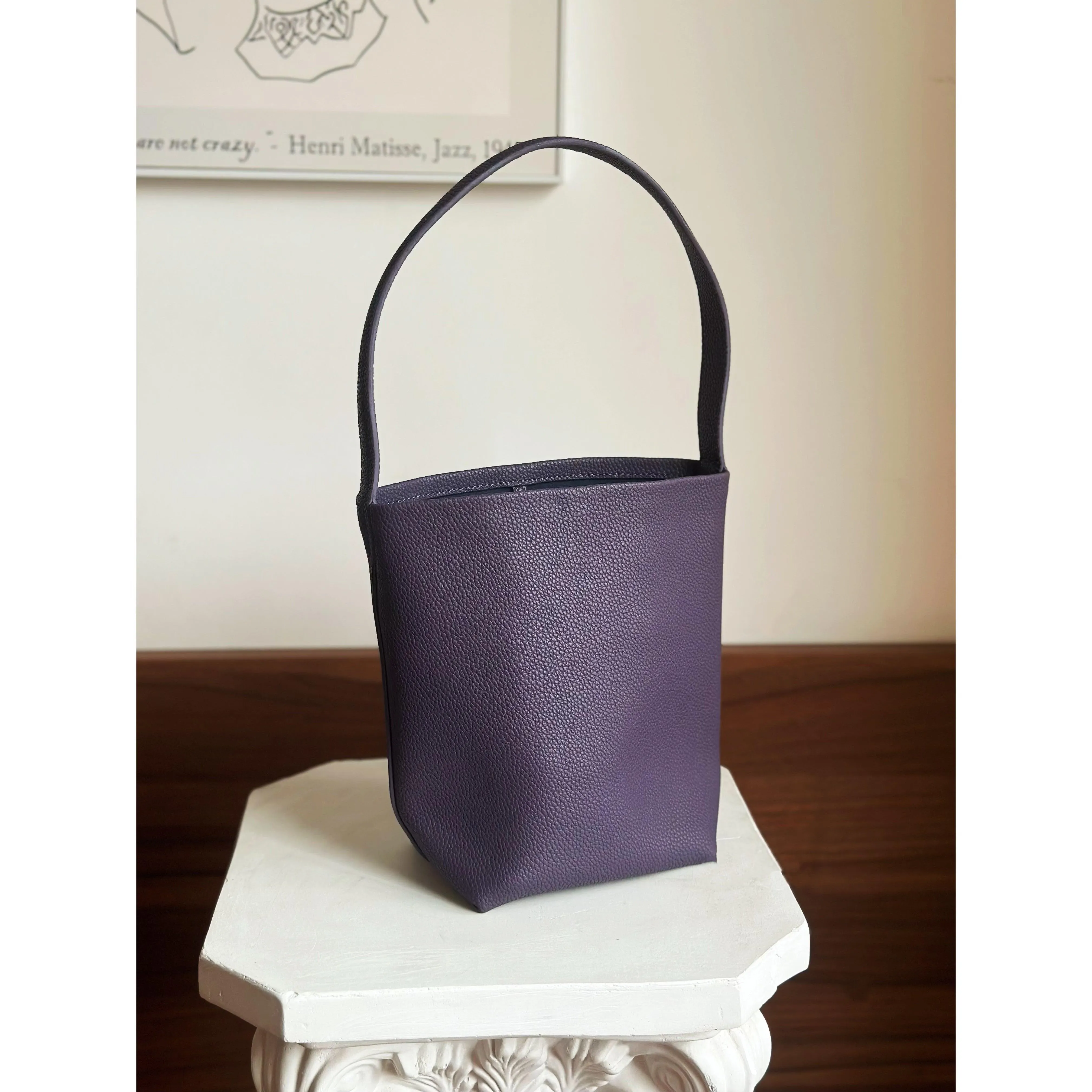 Minimalist Classic Leather Bucket Bag | Large Leather Tote Bag | Fashion Shoulder Bag, Tan Mummy Bag, Everyday Bag, Unisex Bag