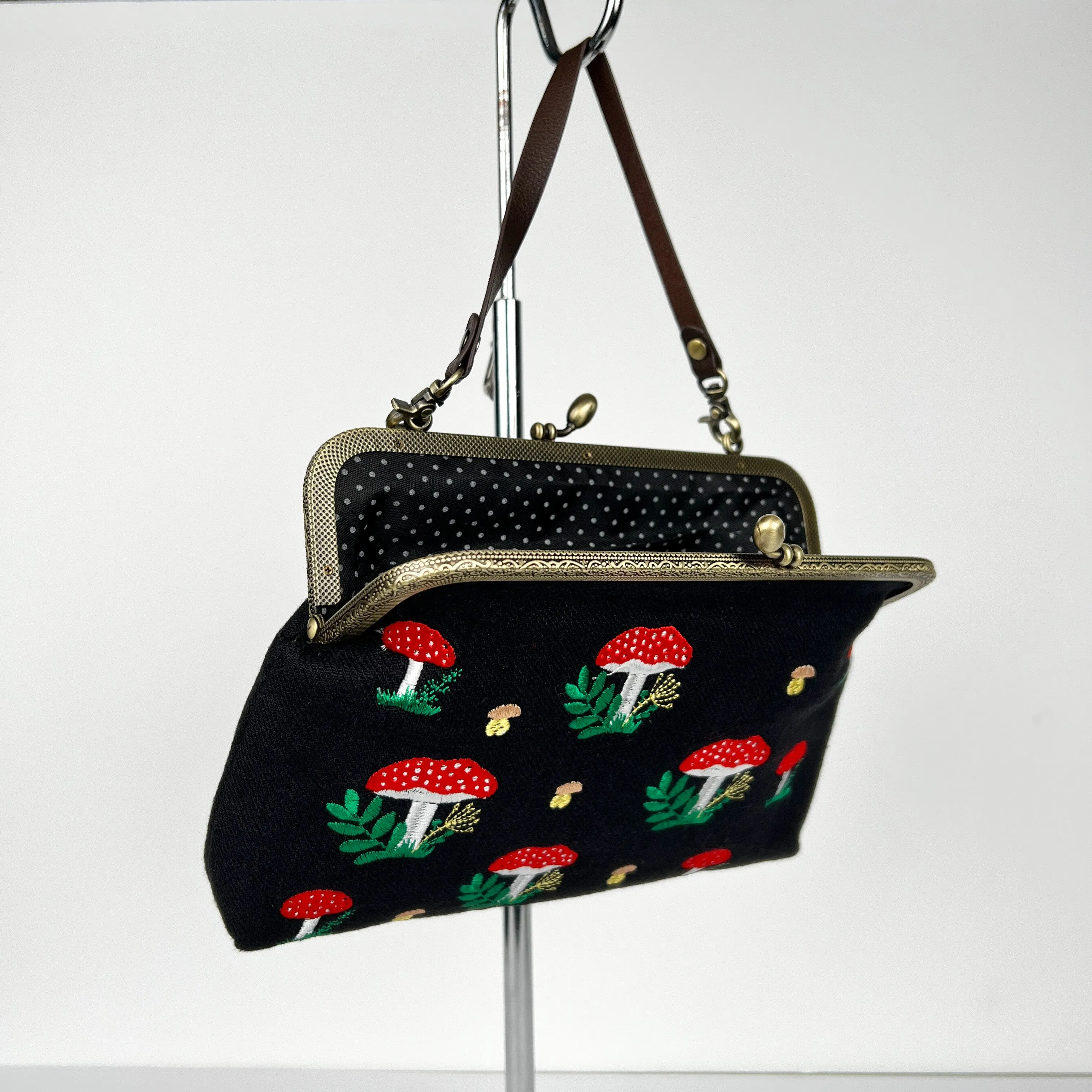 Mushroom Kisslock Embroidered Convertible Bag