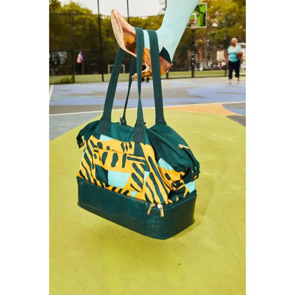 New - WNDR LN The Overnighter Weekender bag - Forest