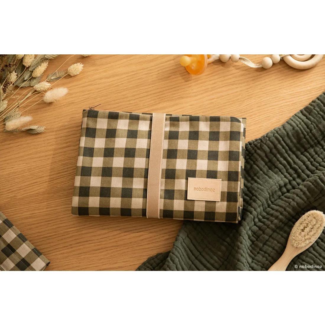 nobodinoz Hyde Park Waterproof Changing Pad 50x70cm Green Checks