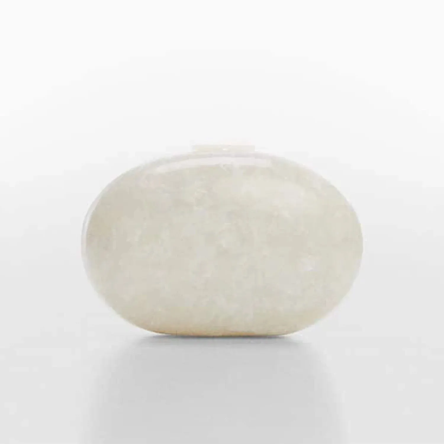 Nynne Oval Shell Acrylic Clutch