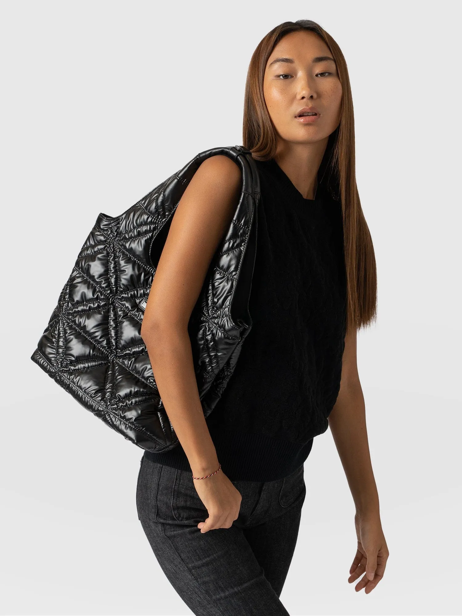 Quilted Stella Shoulder Tote Bag - Black