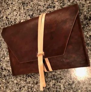 "The Carl" in Saddle Brown Veggie Tan Leather