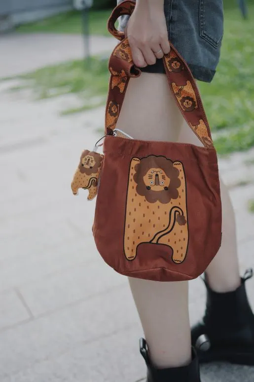 Ruoyu Studio Casual Crossbody Round Bucket Cloth Bag