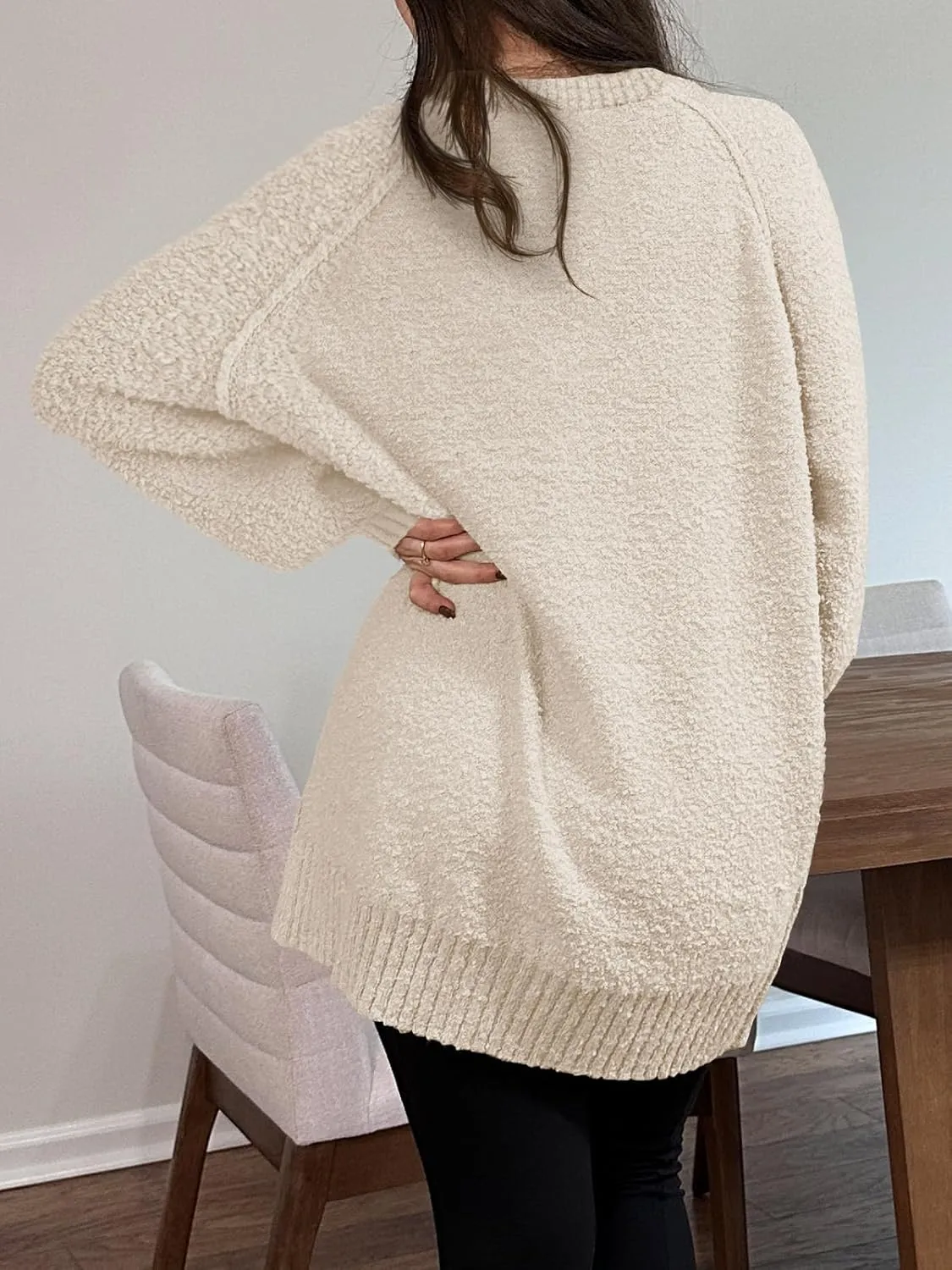 Saodimallsu Womens Oversized Sweater 2024 Fall Trendy Fuzzy Crew Neck Long Sleeve Casual Tunic Sweaters