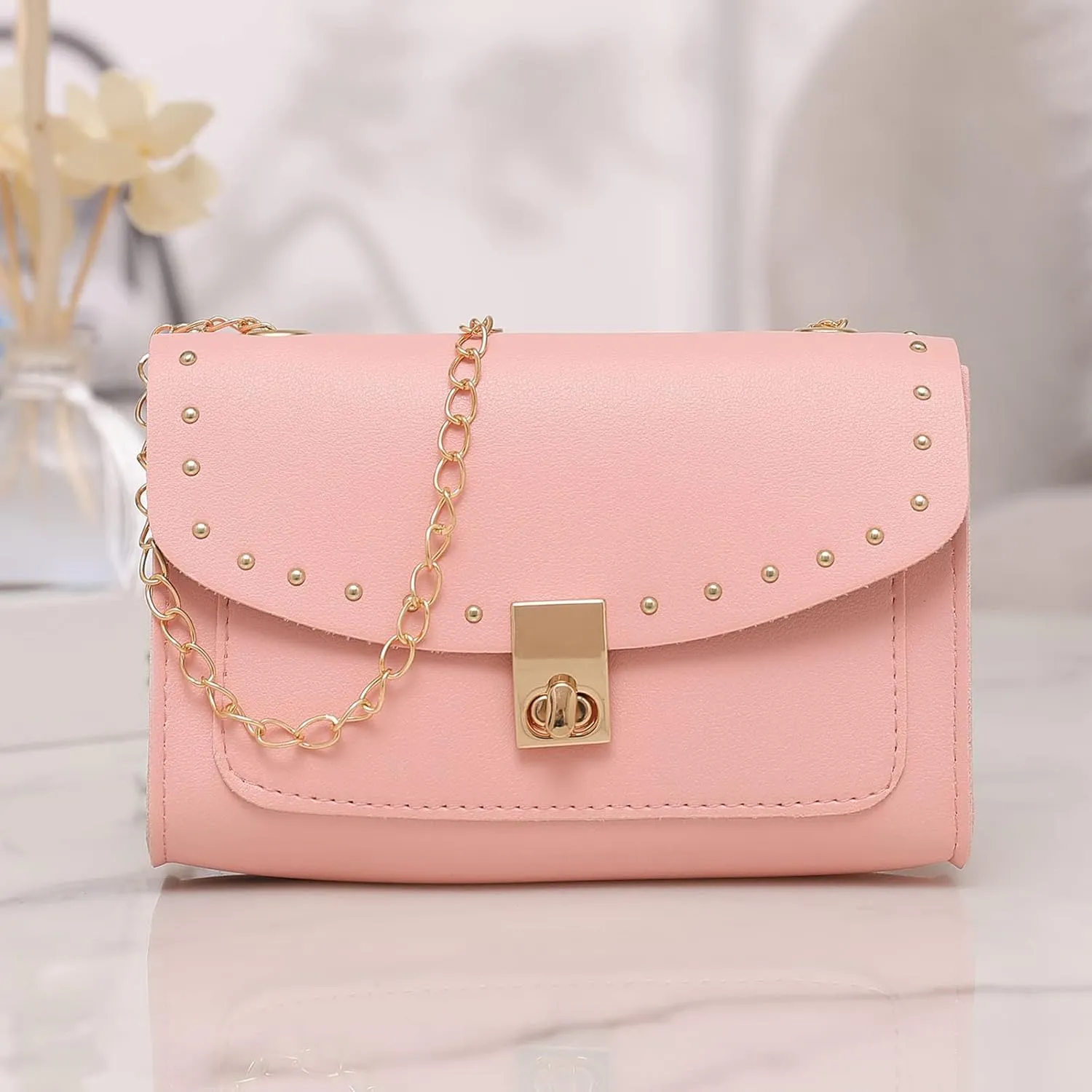 Small Tote Bag with Zipper Fashion Chain Shoulder Bag Comfortable Practical Bag