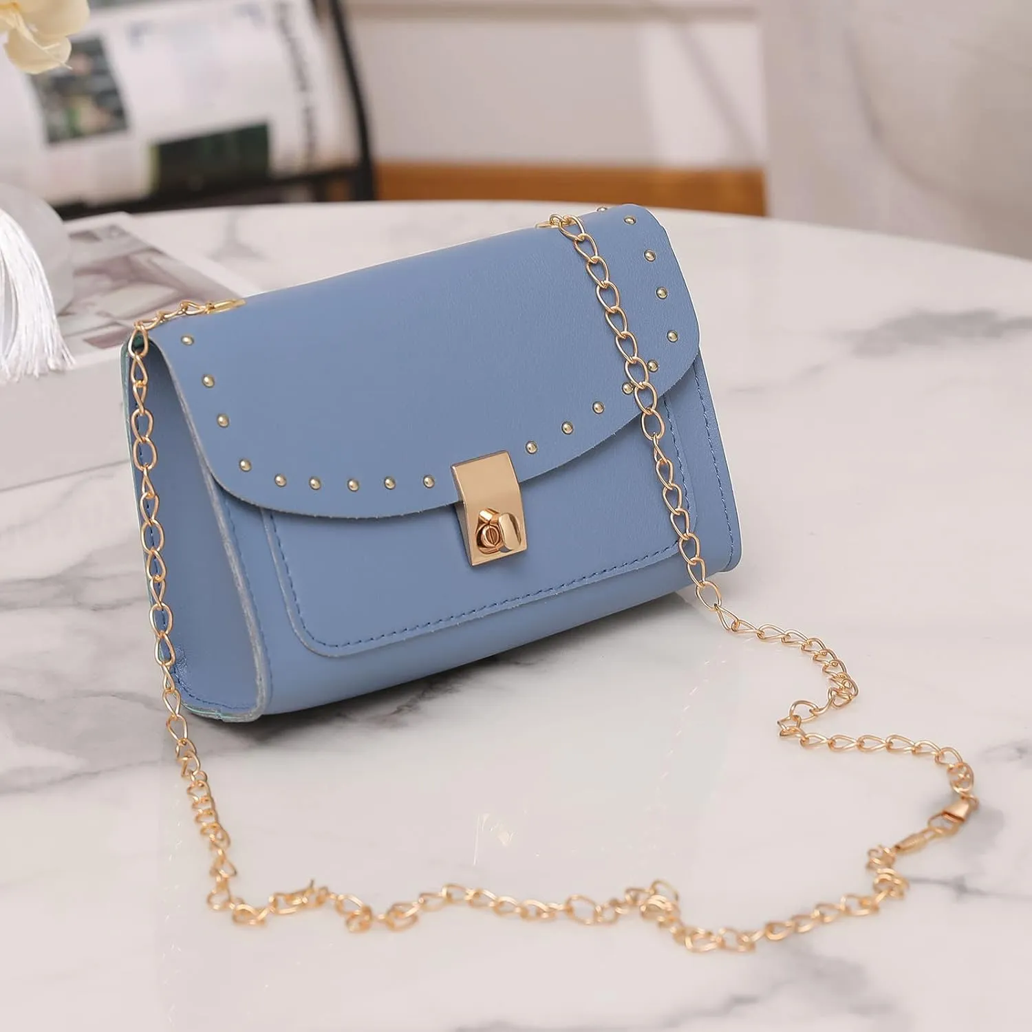 Small Tote Bag with Zipper Fashion Chain Shoulder Bag Comfortable Practical Bag