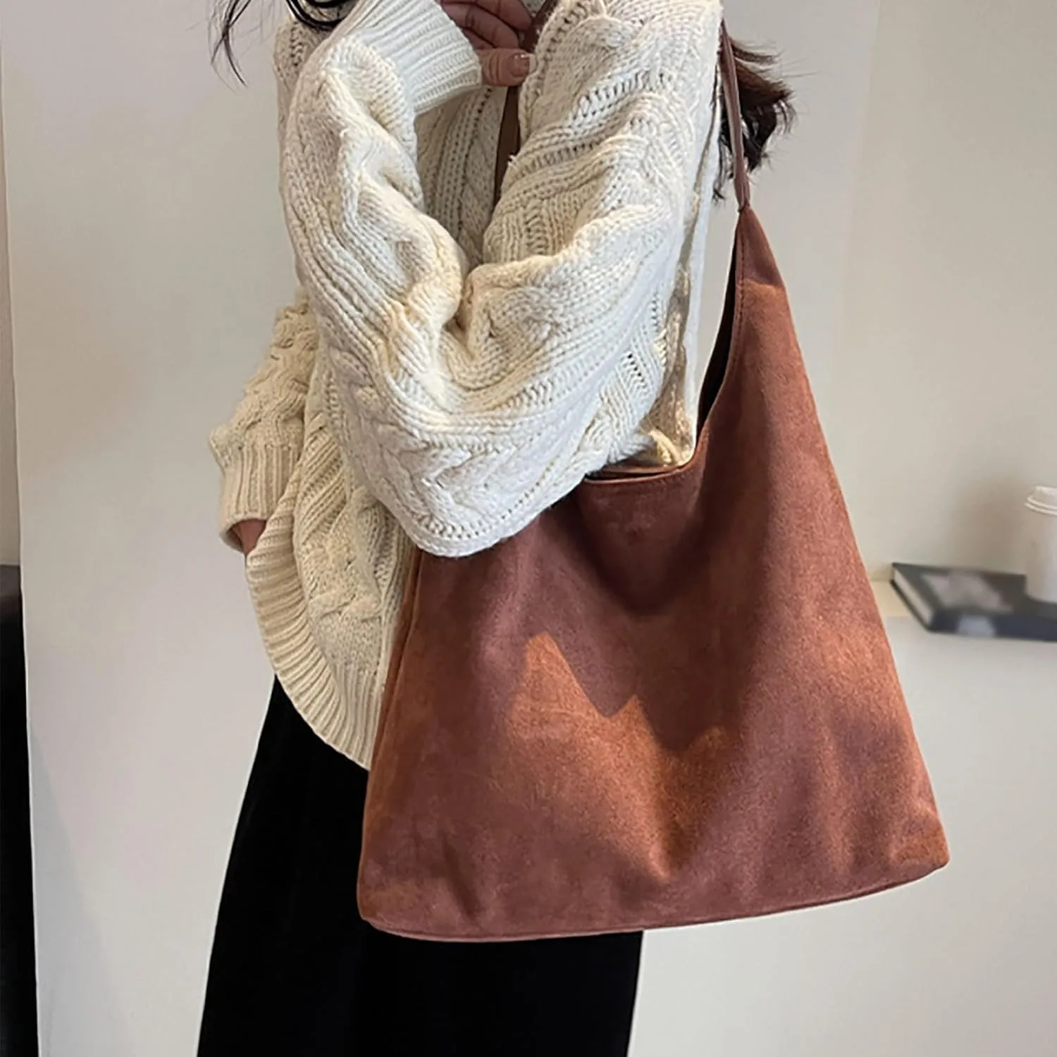 Suede Tote Bag for Women Casual Shoulder Bags Underarm Bag 2024 Stylish Large Capacity Work Handbag Retro Hobo Bag