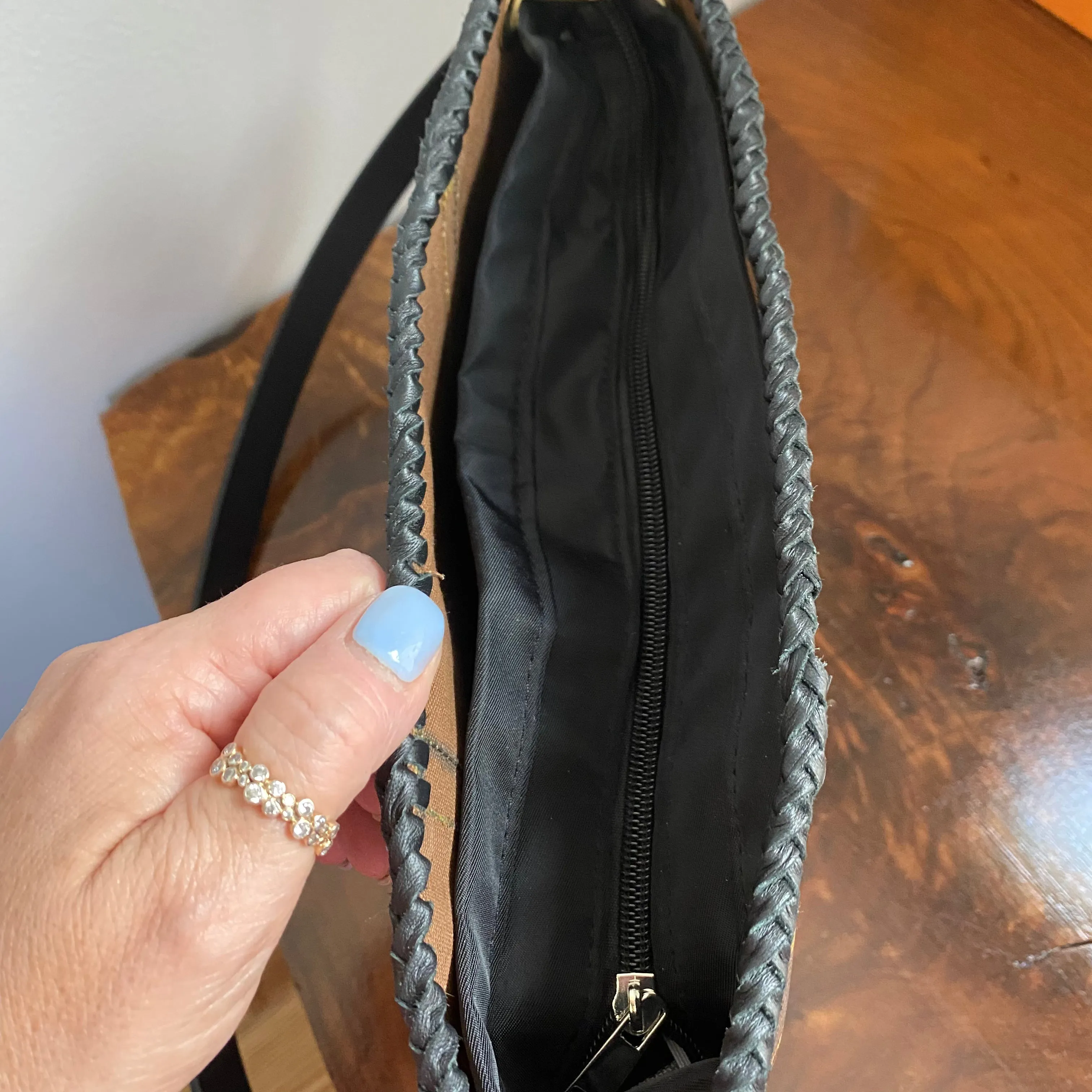 The Owl - Vintage Monogram Shoulder Bag in Black