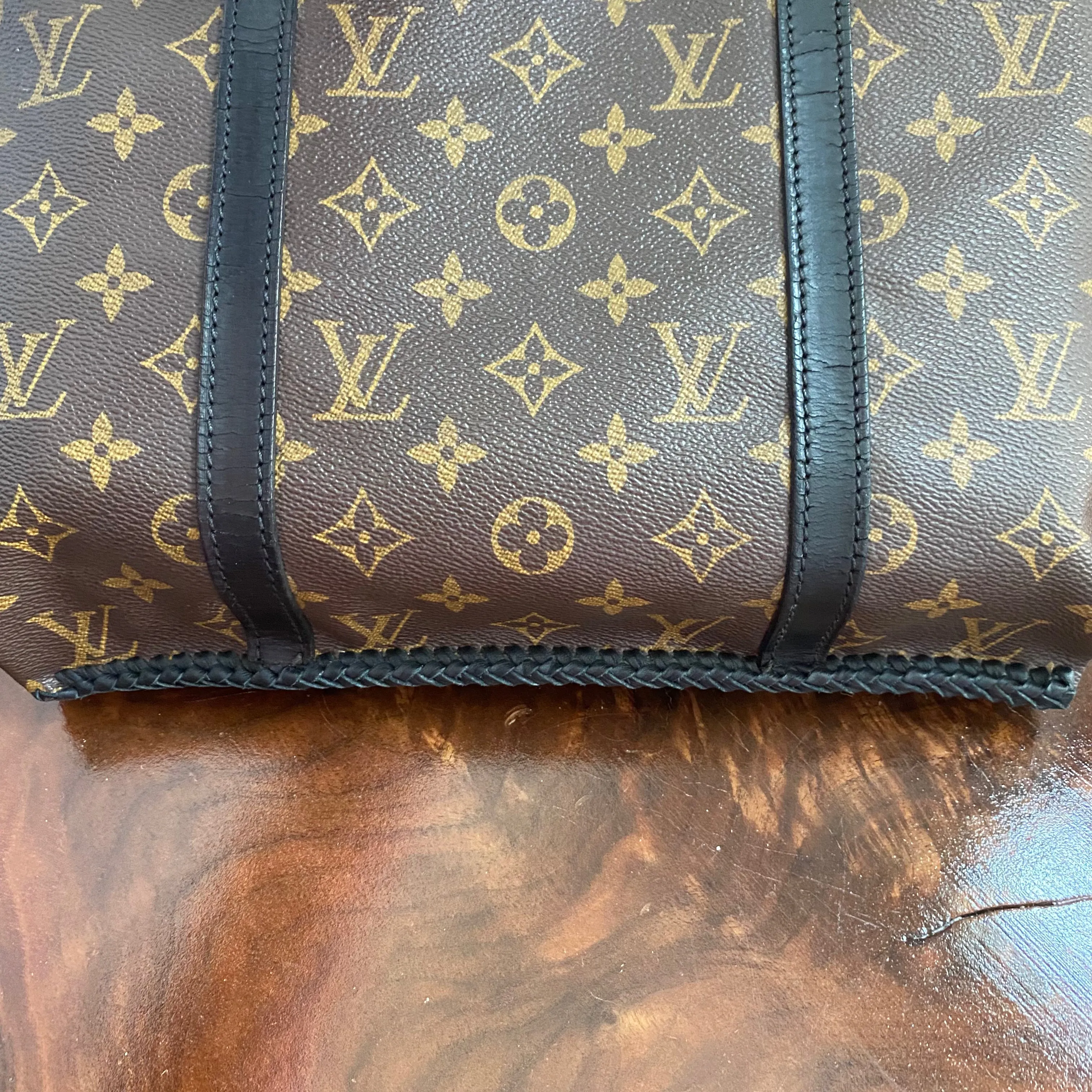 The Owl - Vintage Monogram Shoulder Bag in Black