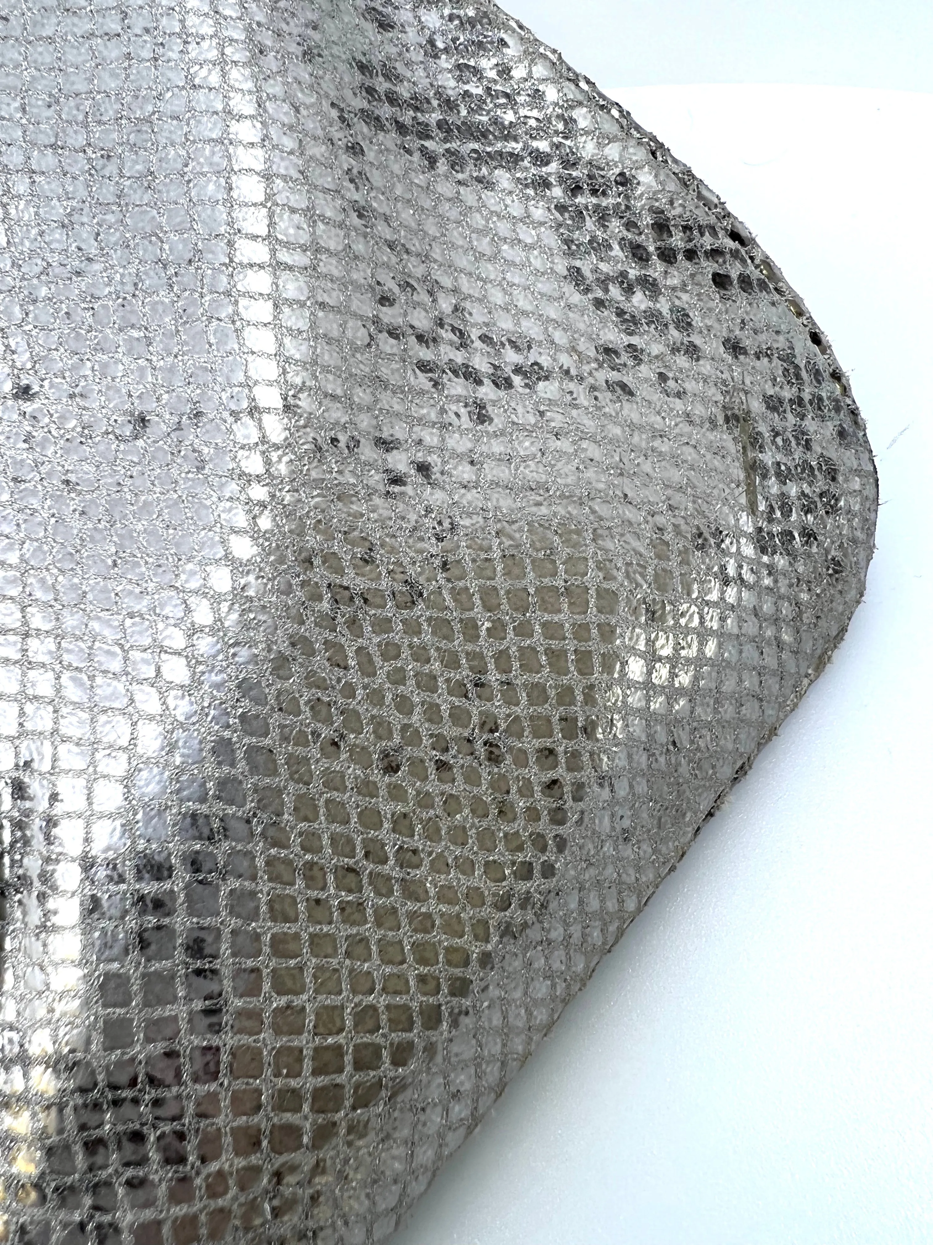 TORY BURCH METALLIC SILVER REVA CLUTCH BAG WITH CHAIN